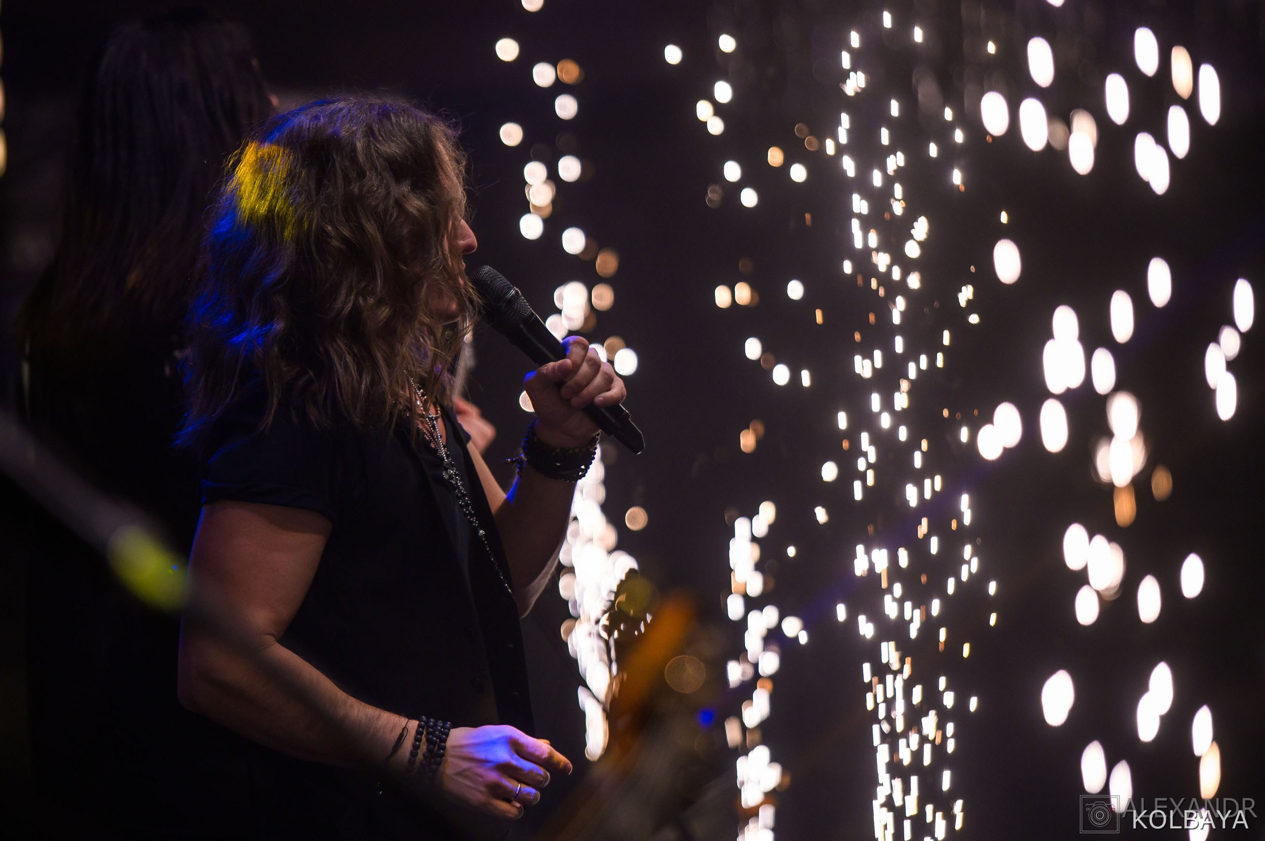 Эпидемии 29 лет — концерт в день рождения. Концертный и театральный репортажный фотограф в Москве Александр Колбая