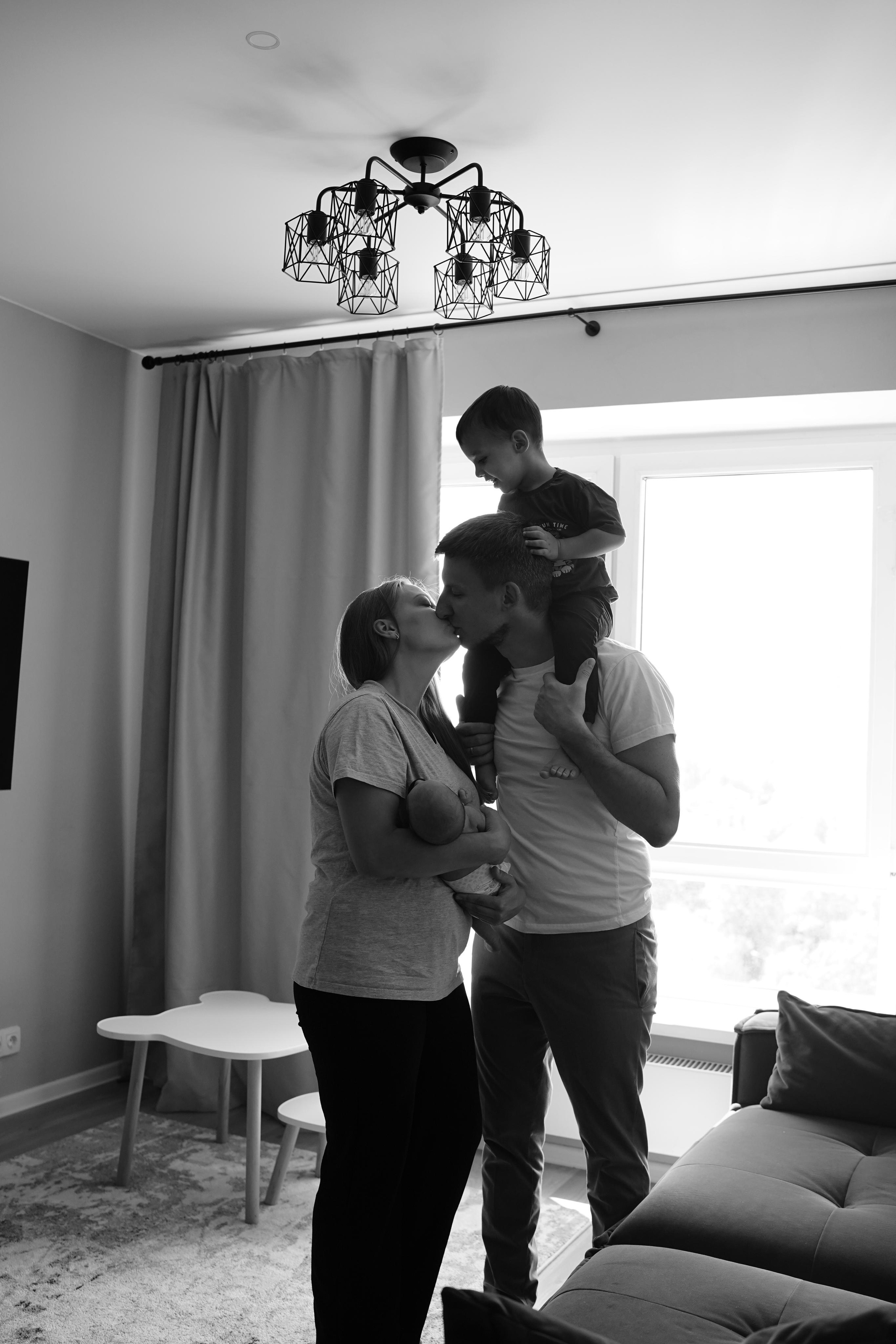 Домашняя фотосессия с новорожденным. Семейный фотограф в Москве Галина Гончар