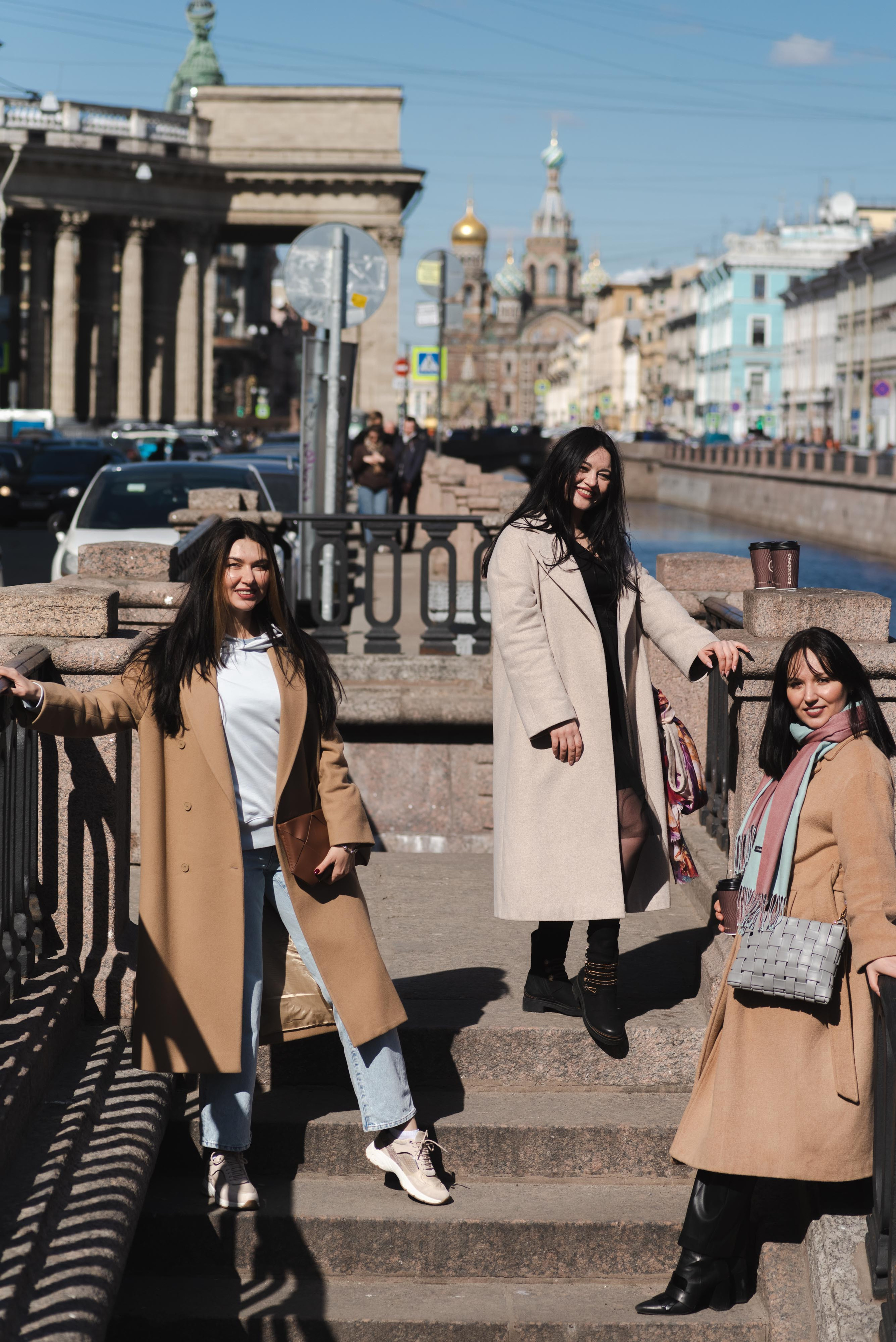 Не подумайте, что это алкопрогулка по Питеру. Интерьерный и репортажный фотограф в Санкт-Петербурге