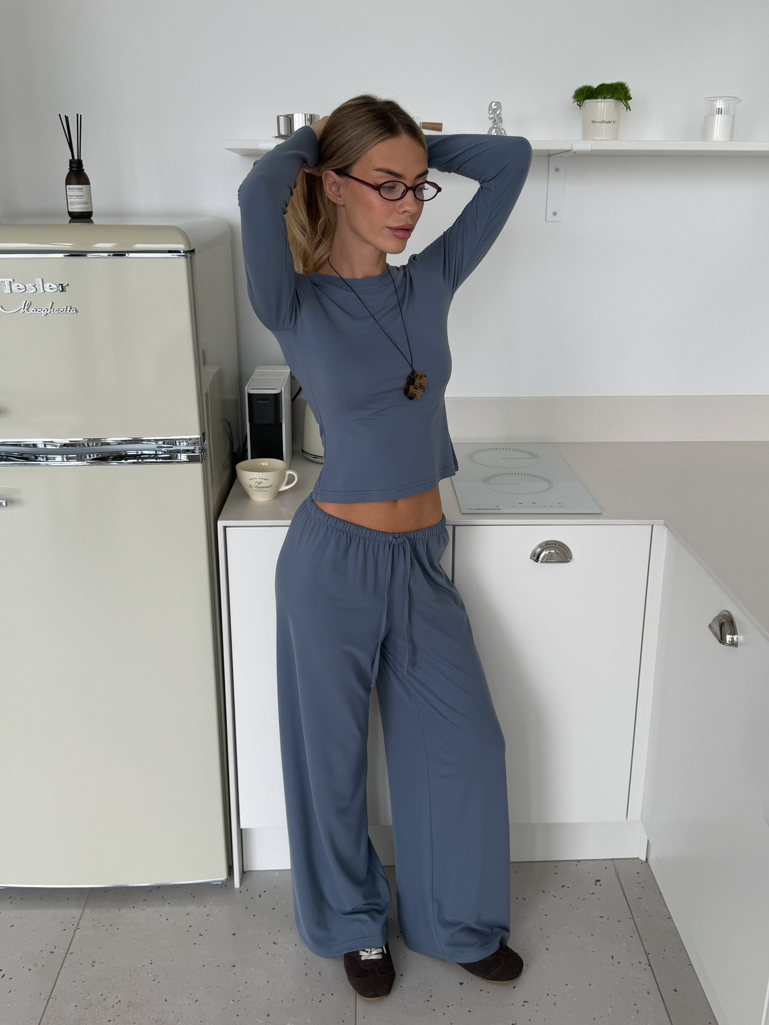 Hush mood. Фотограф для брендов и индивидуальных фотосессий в Москве