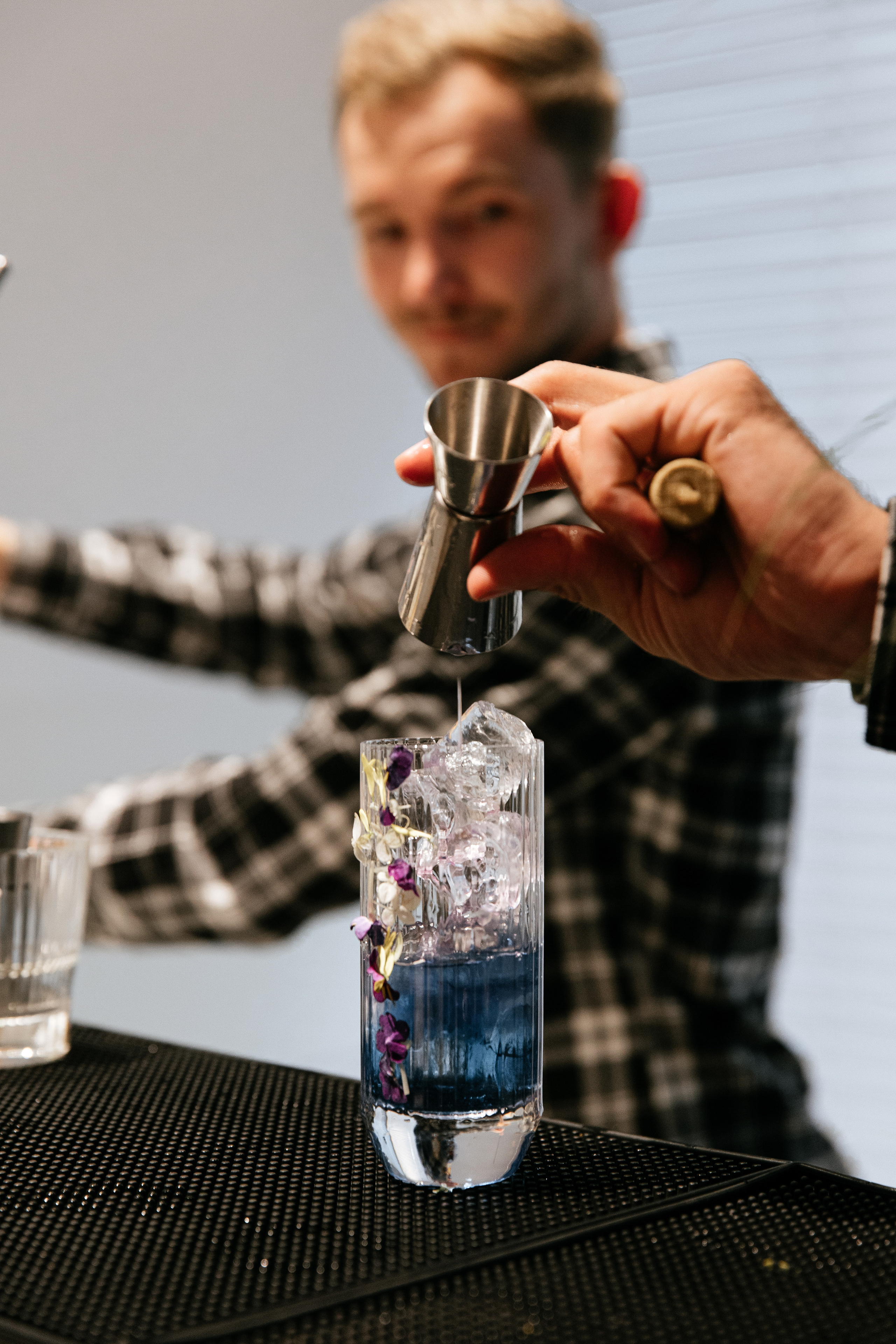 Окна Мира Sky-Frame