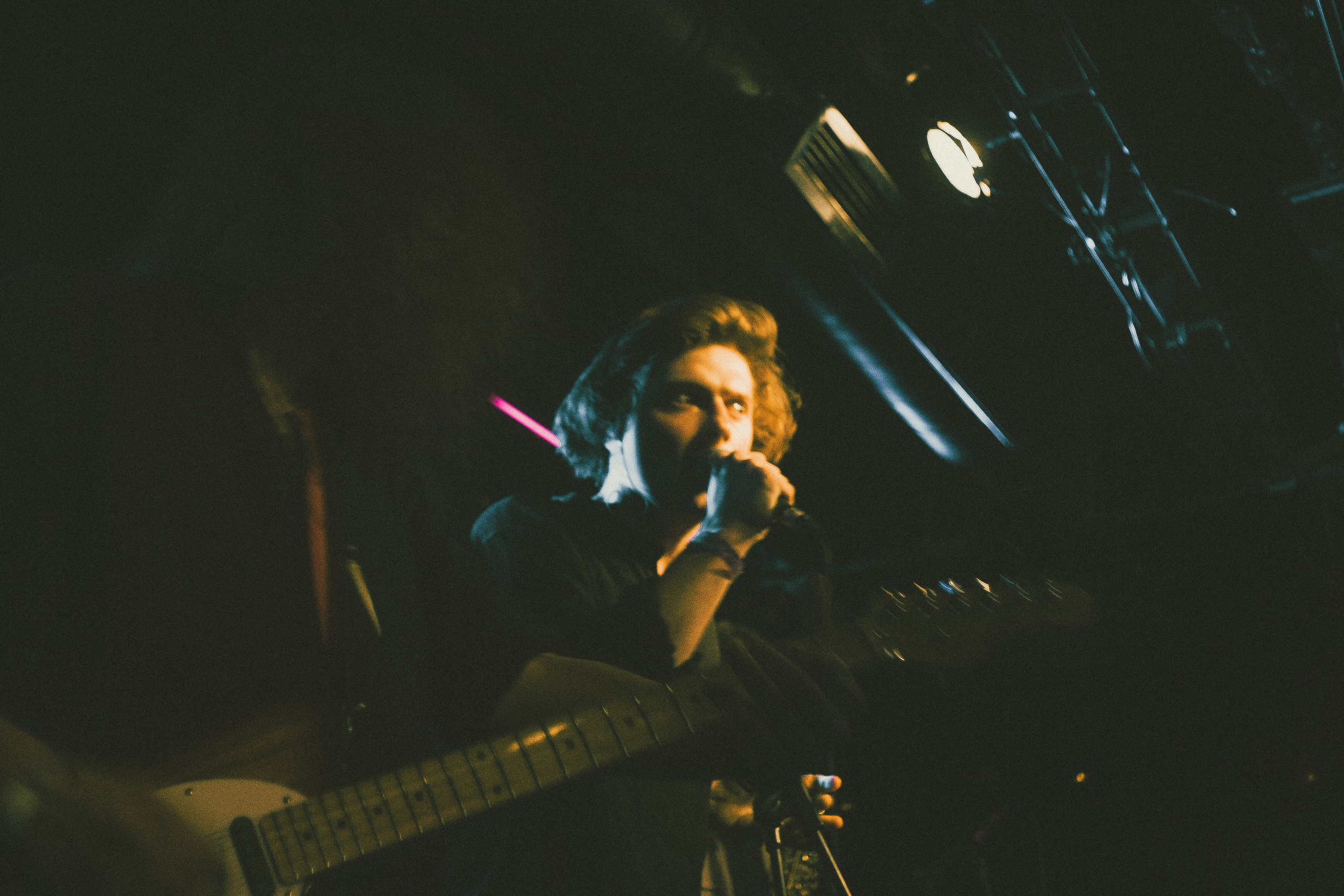 Концерт «Бонд с Кнопкой» 16тонн. Портретный и художественный фотограф в Москве