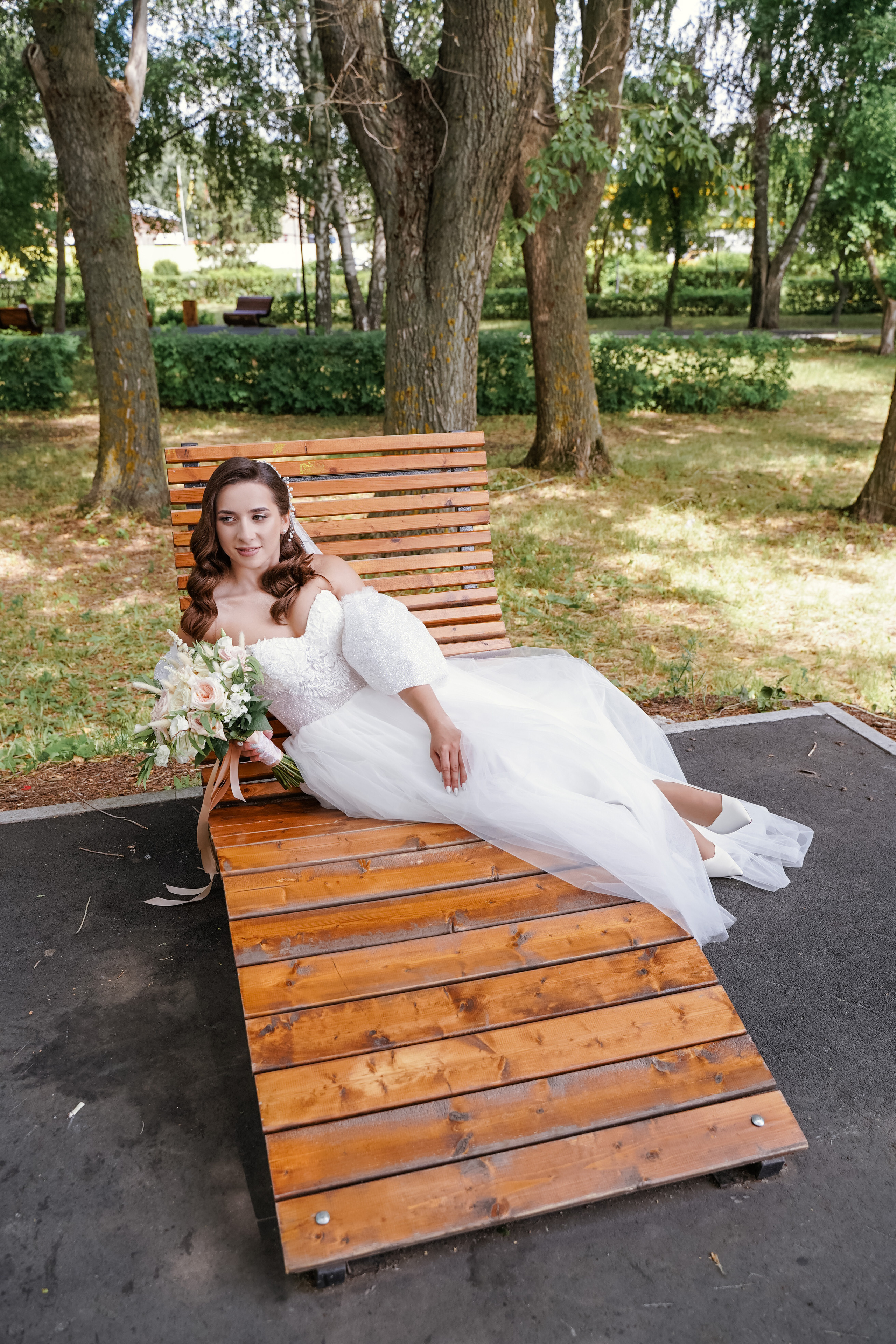 Свадебные фотосессии. Фотограф на выпускной альбом школа сад димитровград