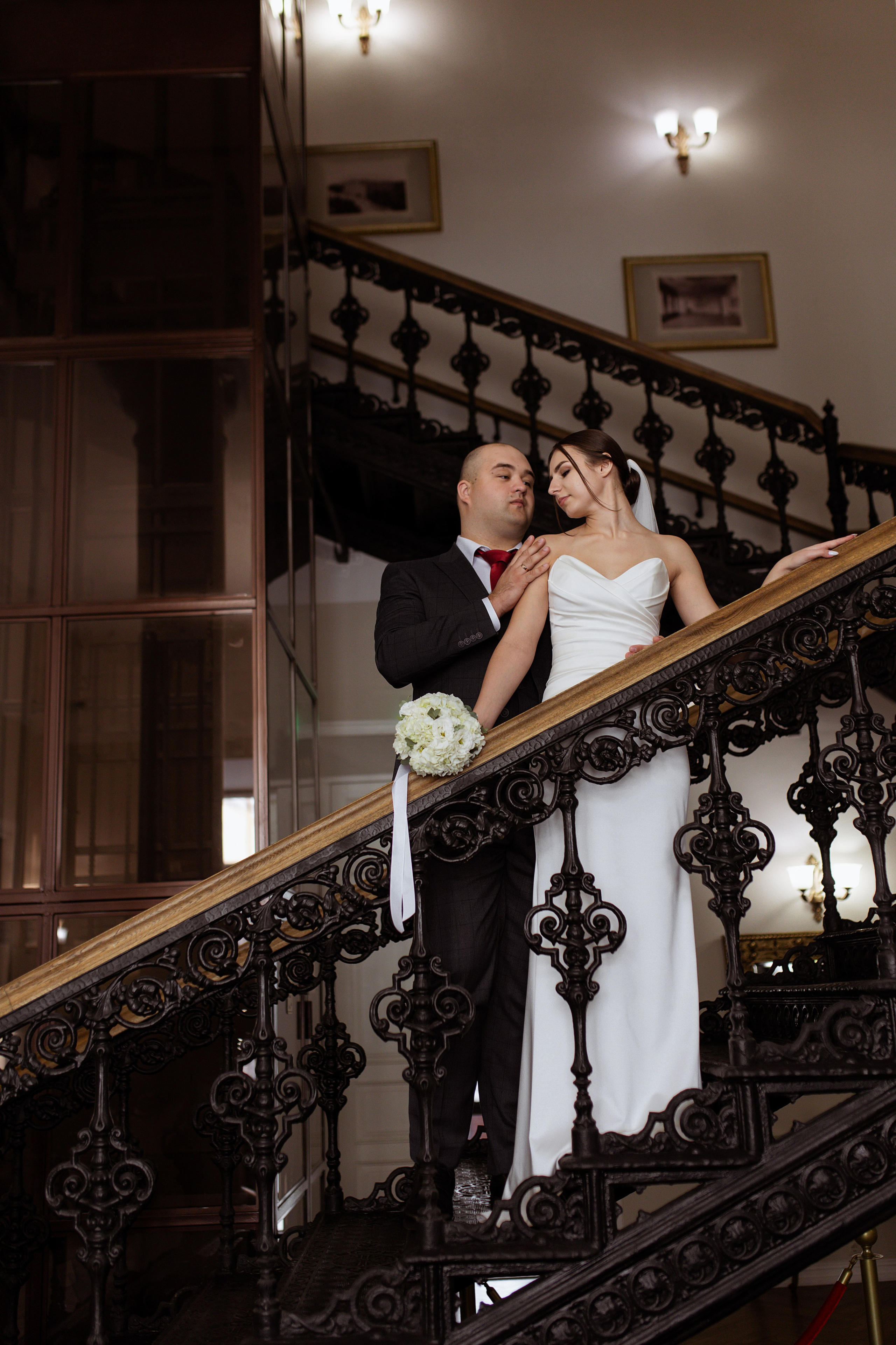 Классическая камерная прогулка Даши и Саши. Свадебный фотограф Елена Рубцова