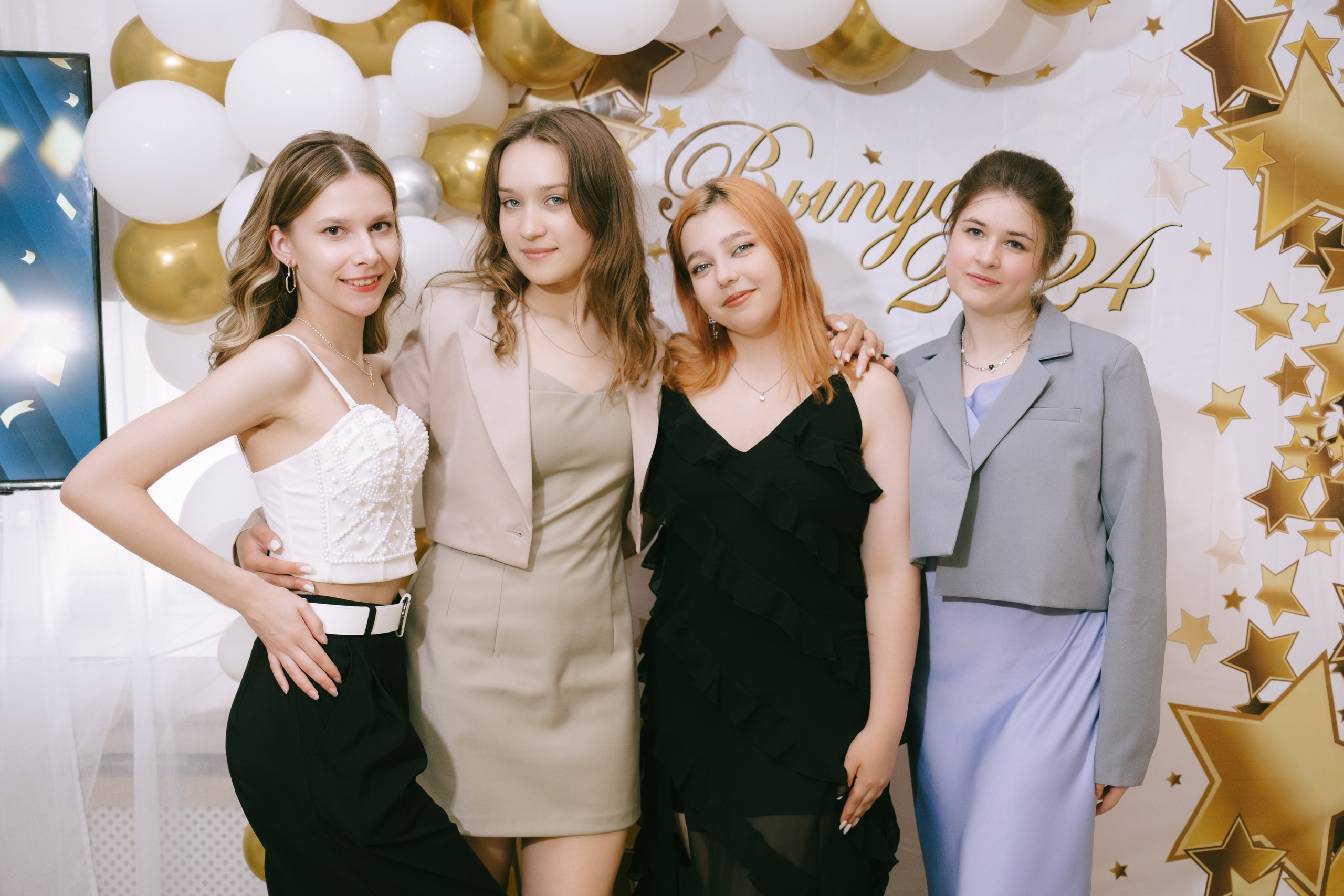 Выпускной школа 33. Свадебный и репортажной фотограф Денис Ожигин в Краснодаре и Краснодарском крае