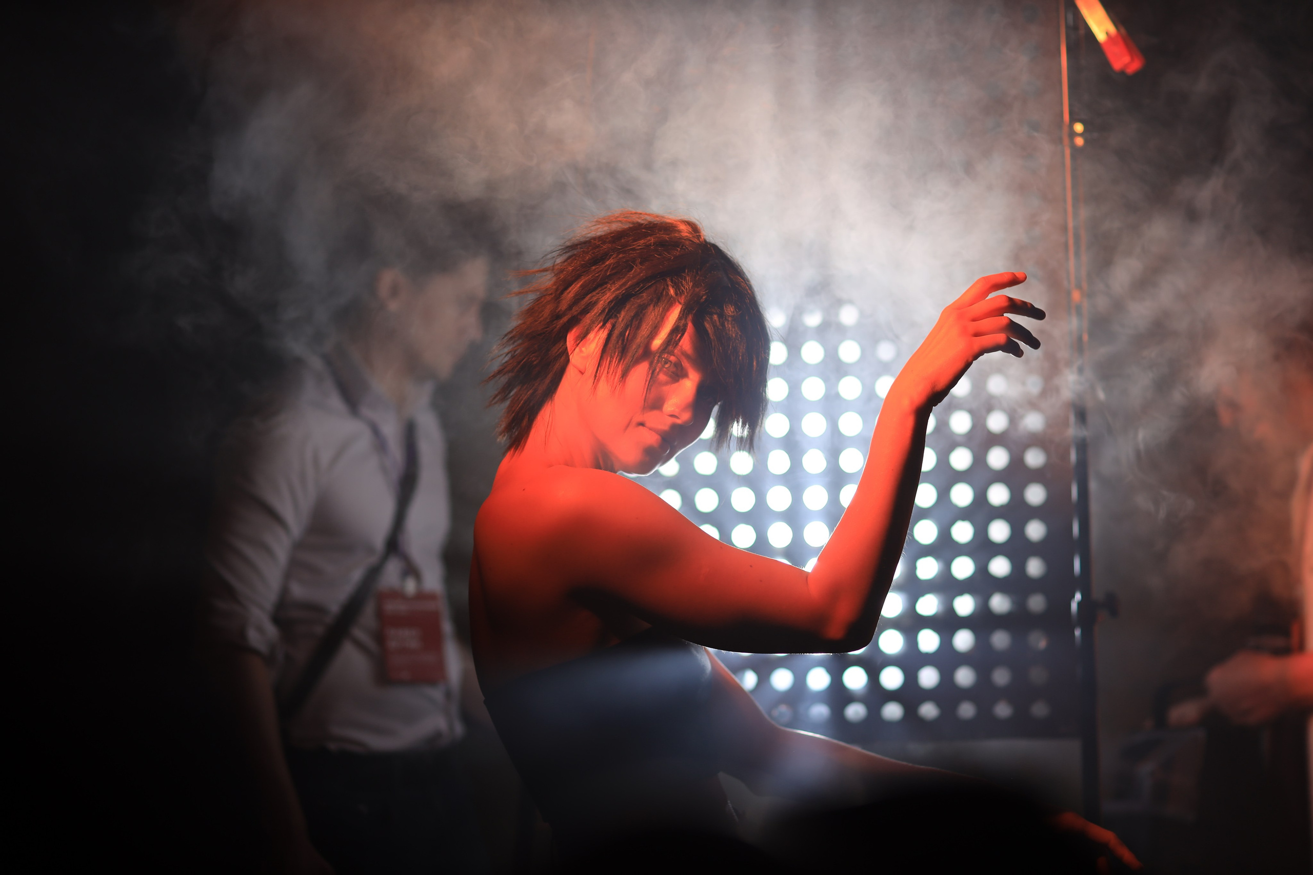 Дым и свет. Съемка в студии под ваш запрос, студийные съемки, фотографии архитектурных объектов — Александр Евстигнеев — фотограф Москва