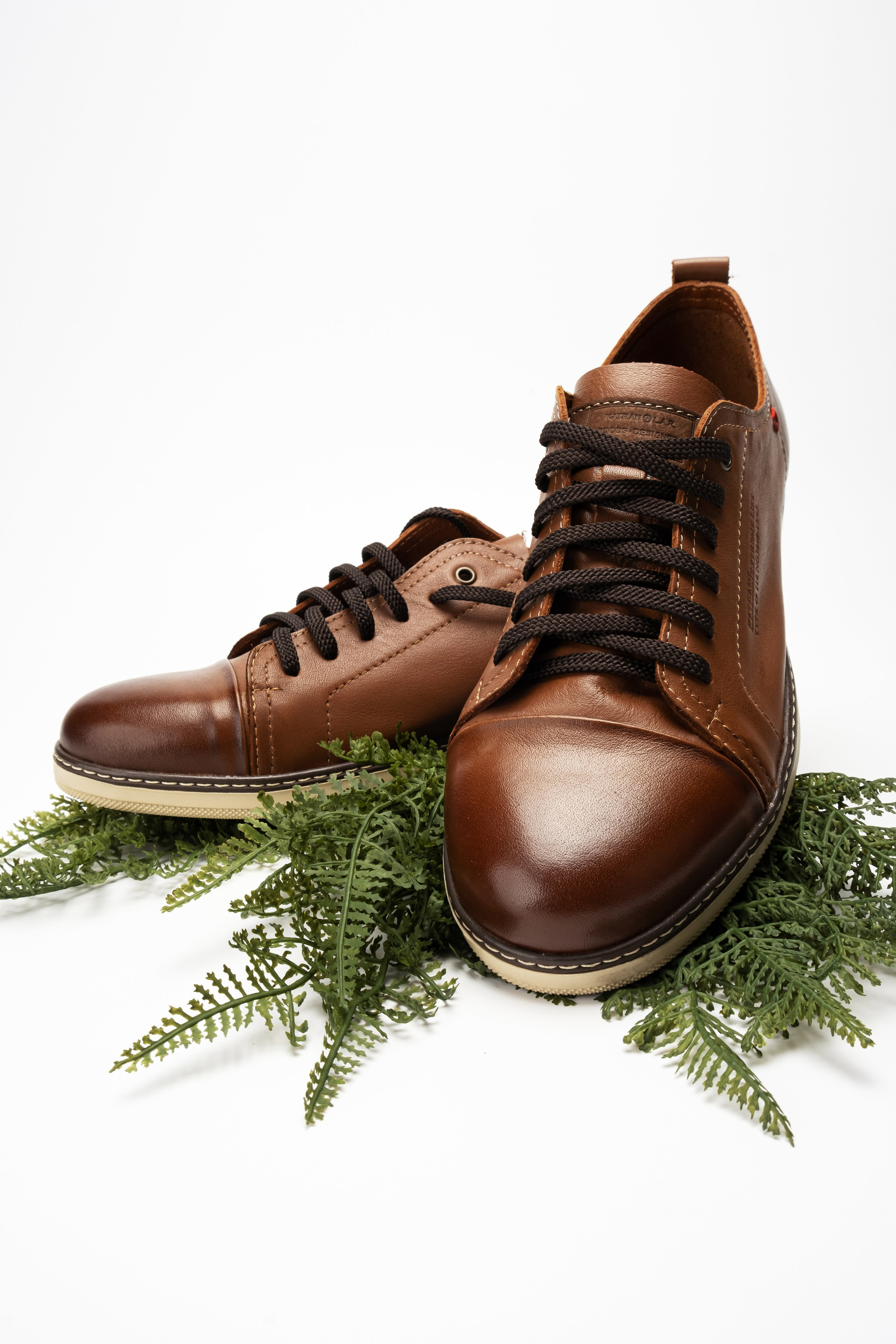 Предметный фотограф в Симферополе Антон Катунин