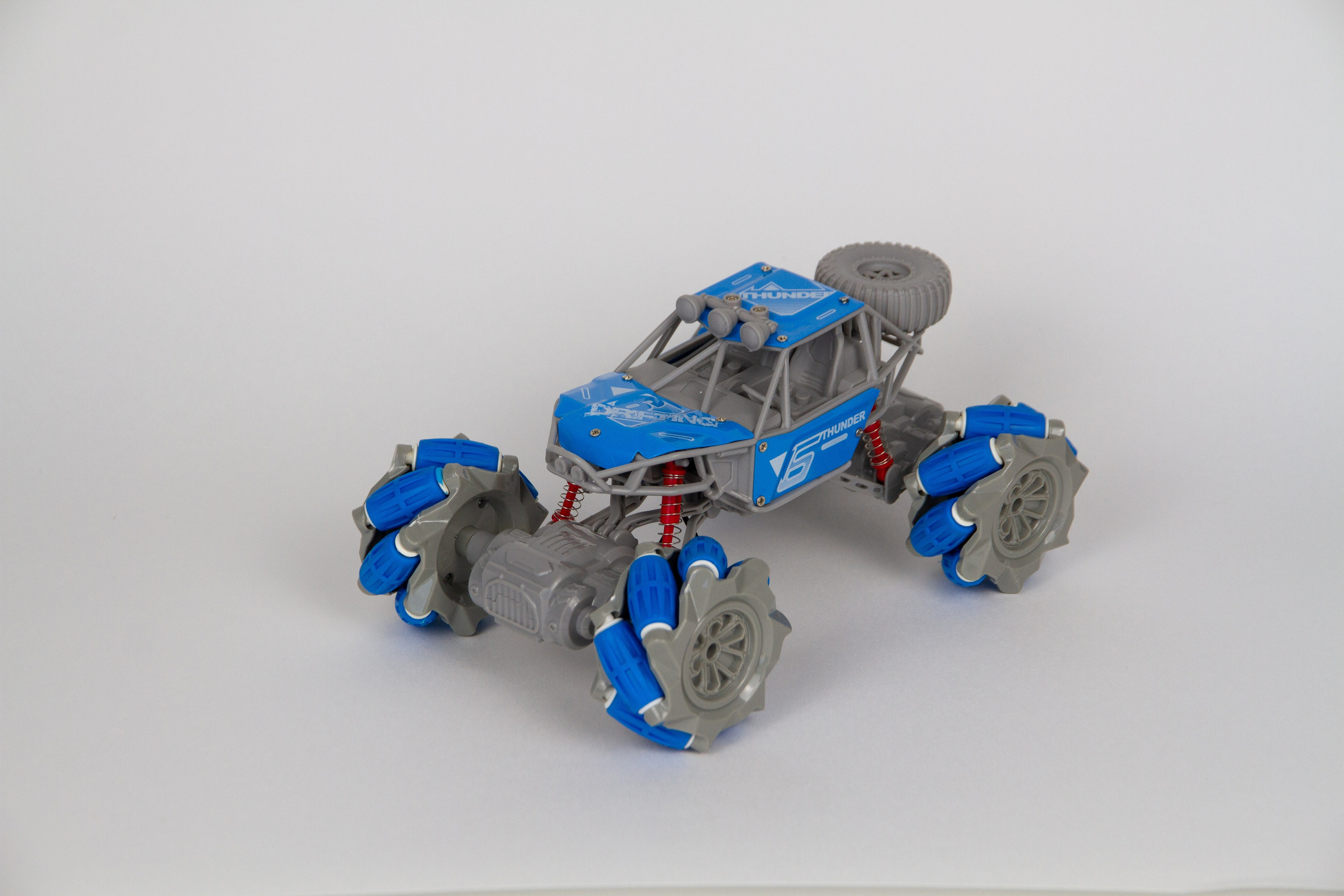 Обтравка фотографий. Предметный фотограф в Симферополе Антон Катунин