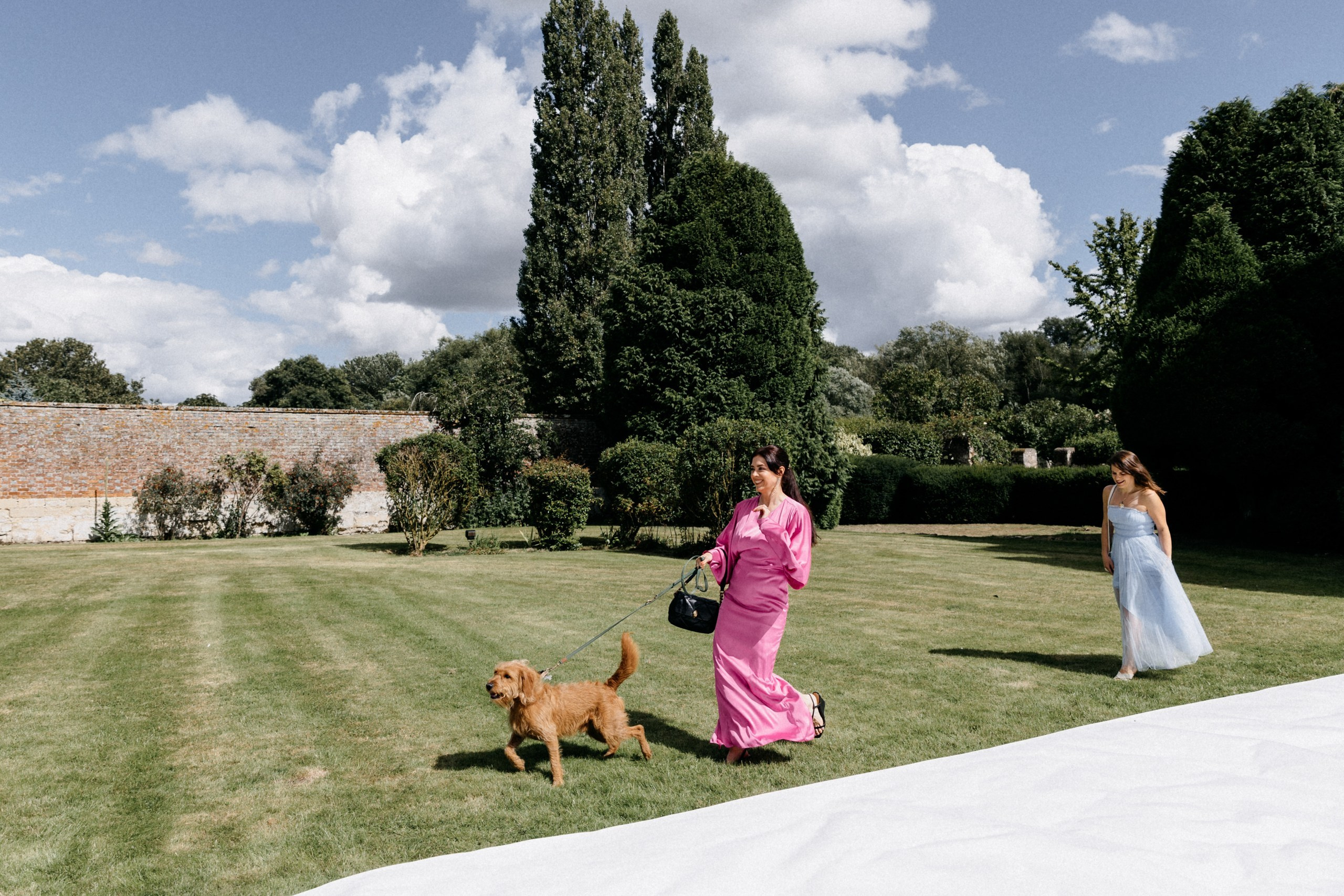 Ana & Tom Wedding at Notley Abbey. Moments Catchers — Wedding Photography & Video Duo in London