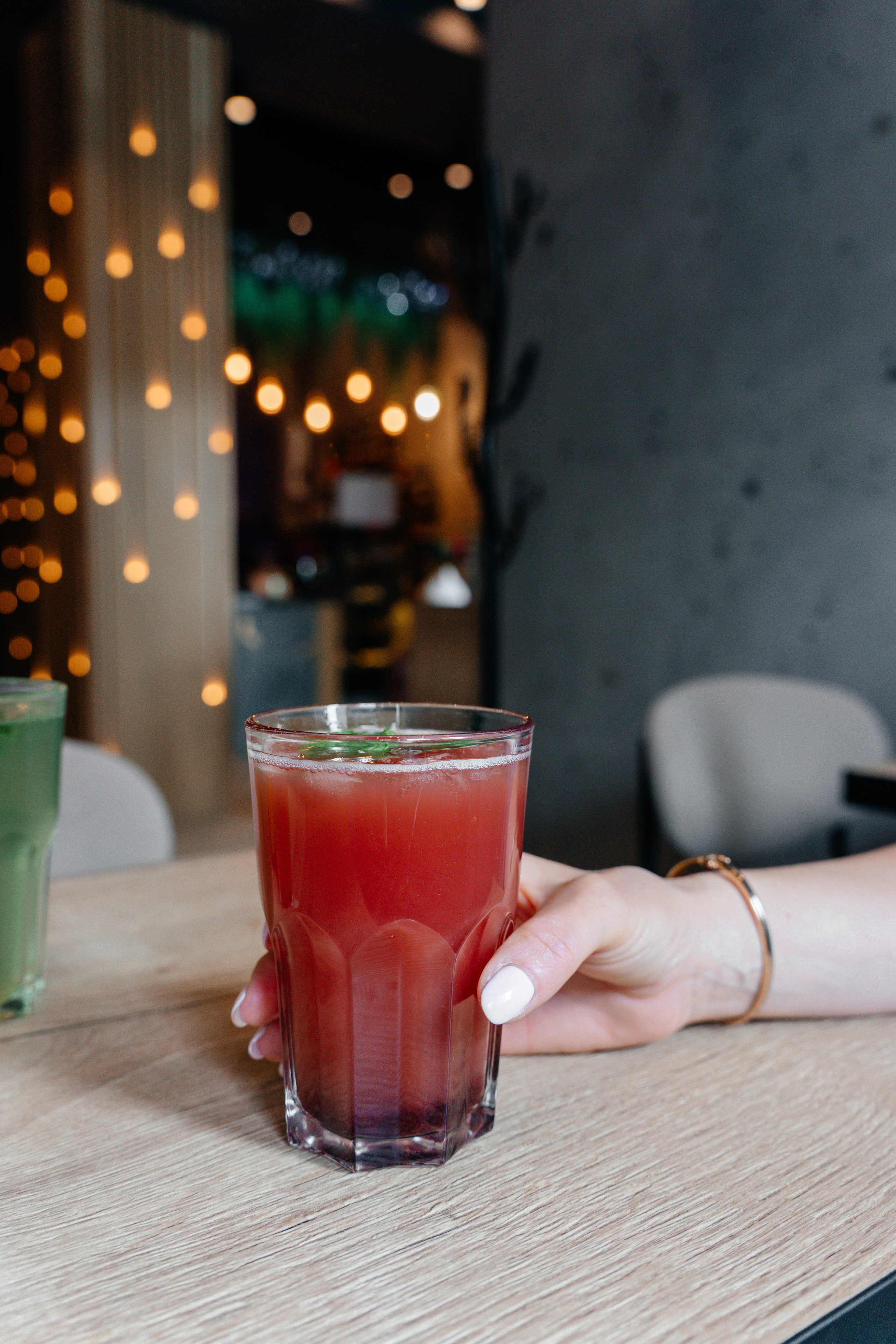 Контент- съёмка для кофейни «ЗАРЯД». Ваш семейный фотограф в Минске — Вика Трегубова