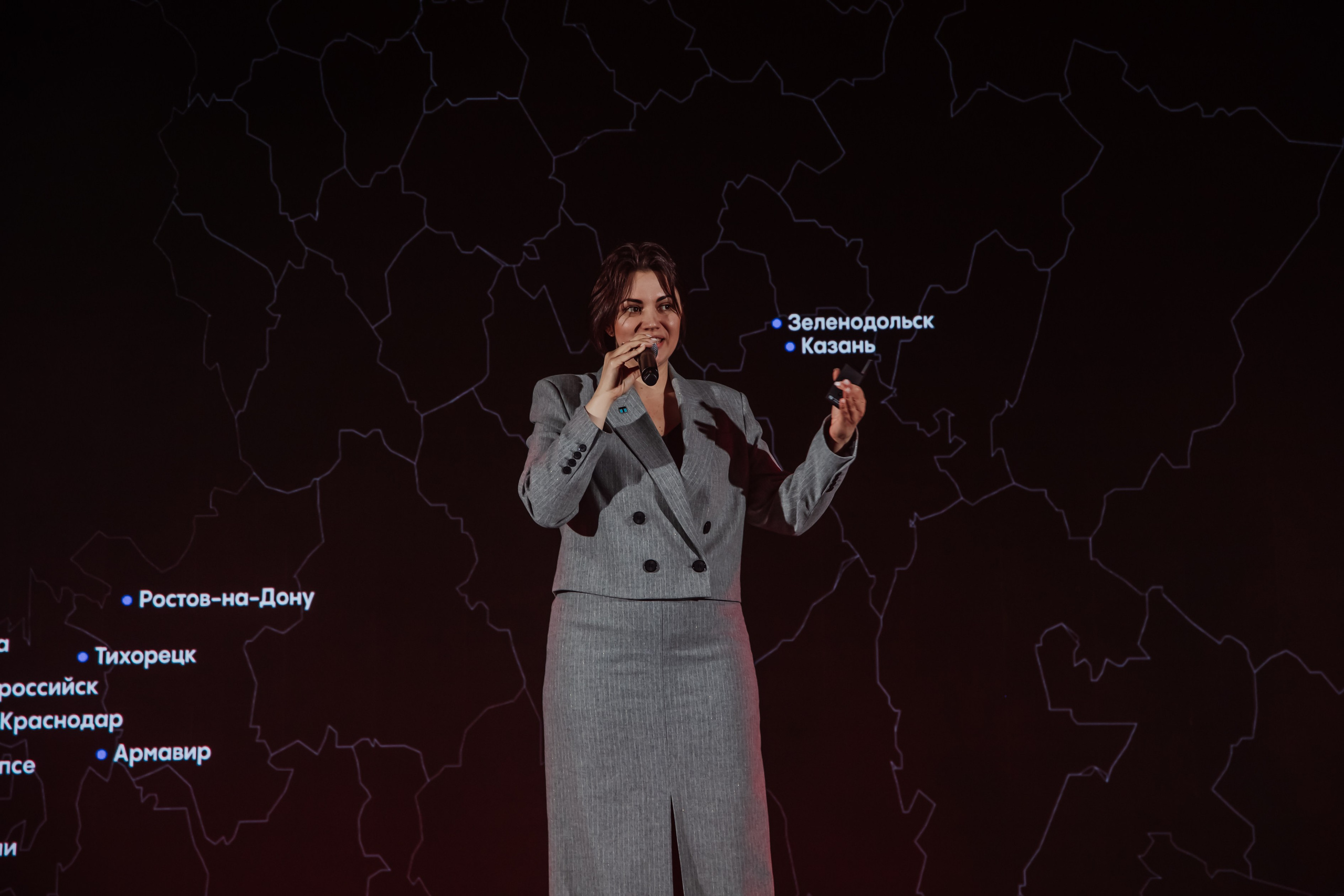 Конференции и мероприятия. Люксмедиа — это команда фотографов и видеографов. Город Казань. Дамир Сафин