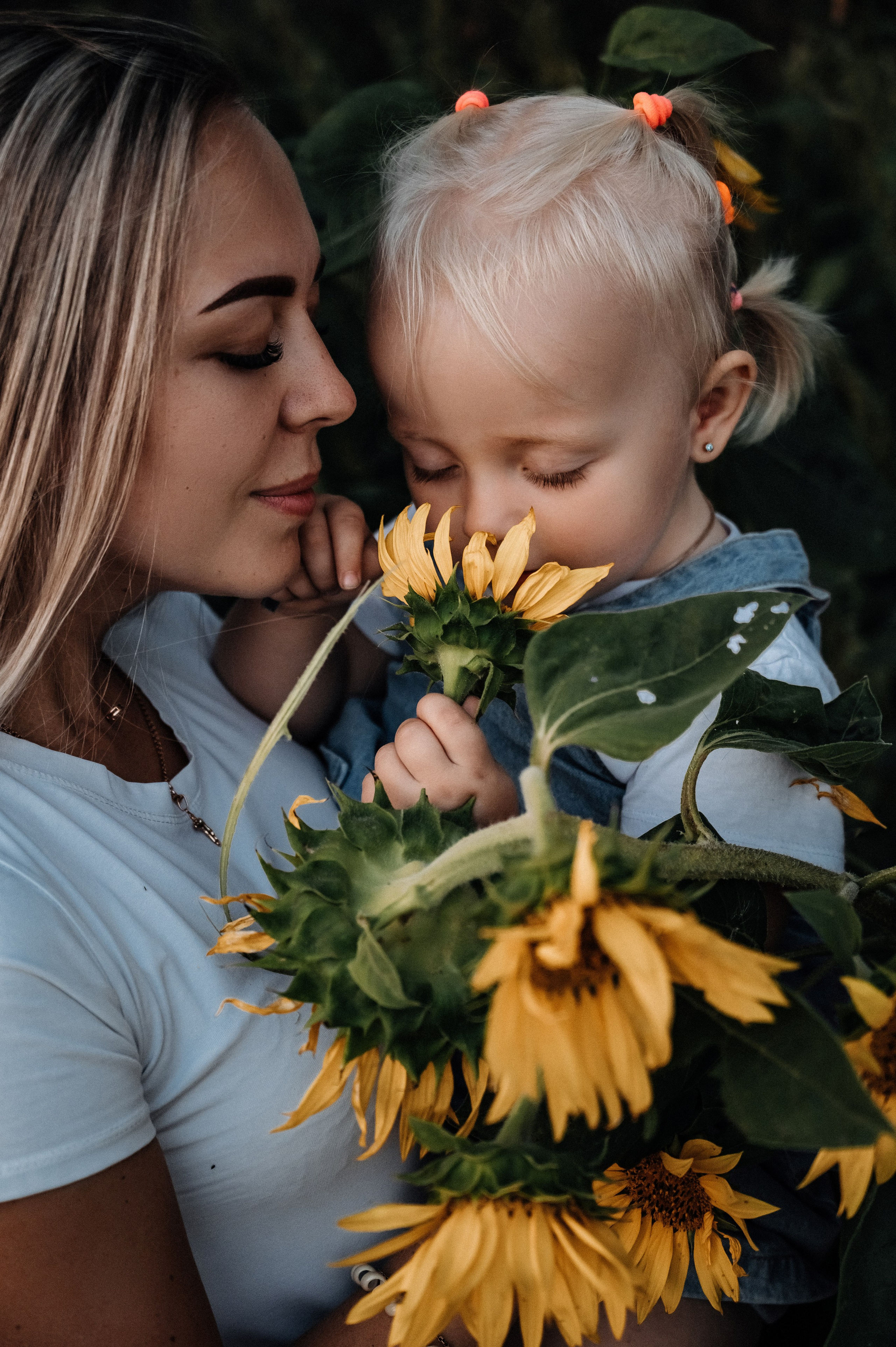 Алина и Лера. Фотограф Мария Строгонова