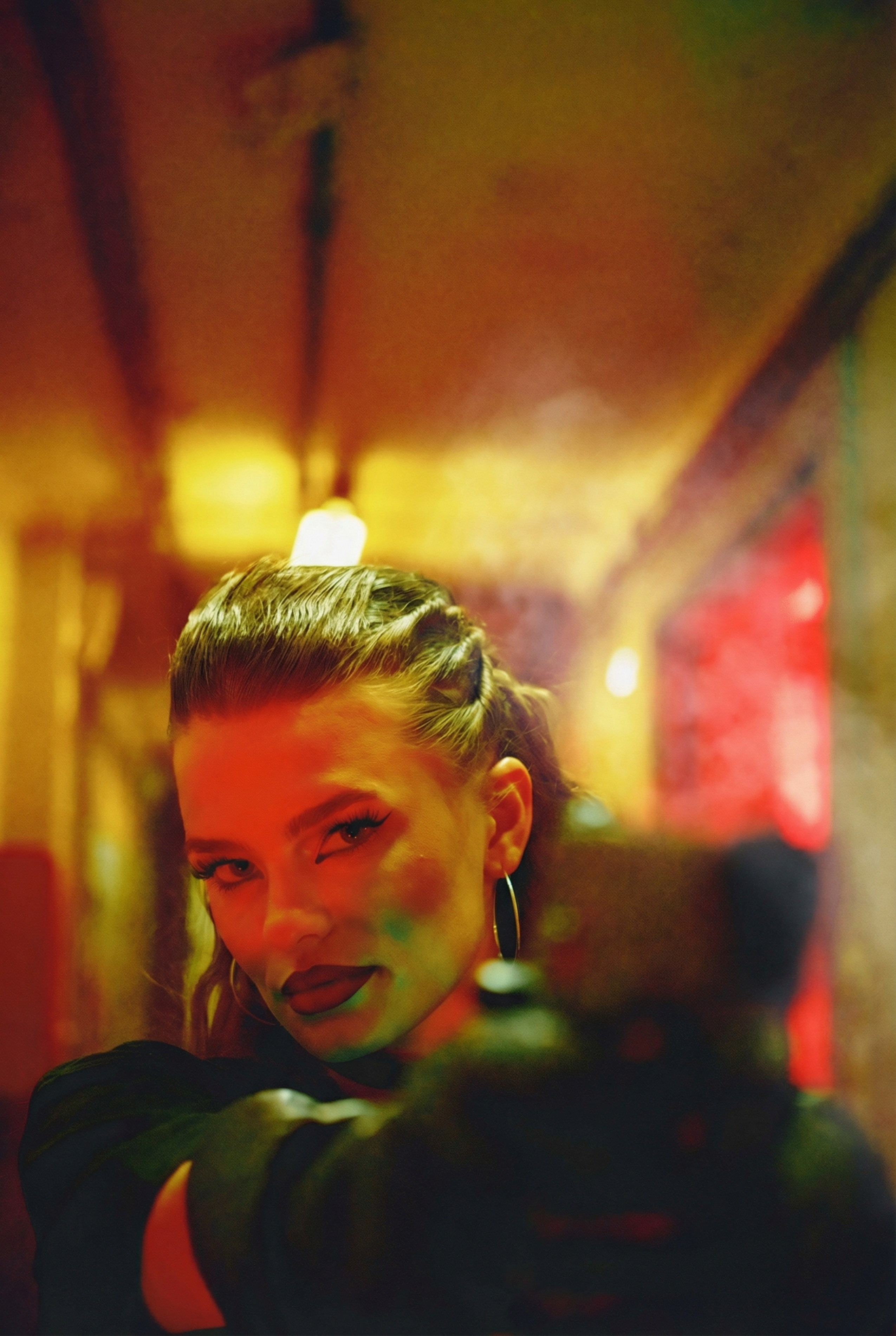 Неоновый шабаш. Кирилл Акишкин — режиссёр и фотограф | Кинестетика визуального повествования| МОСКВА