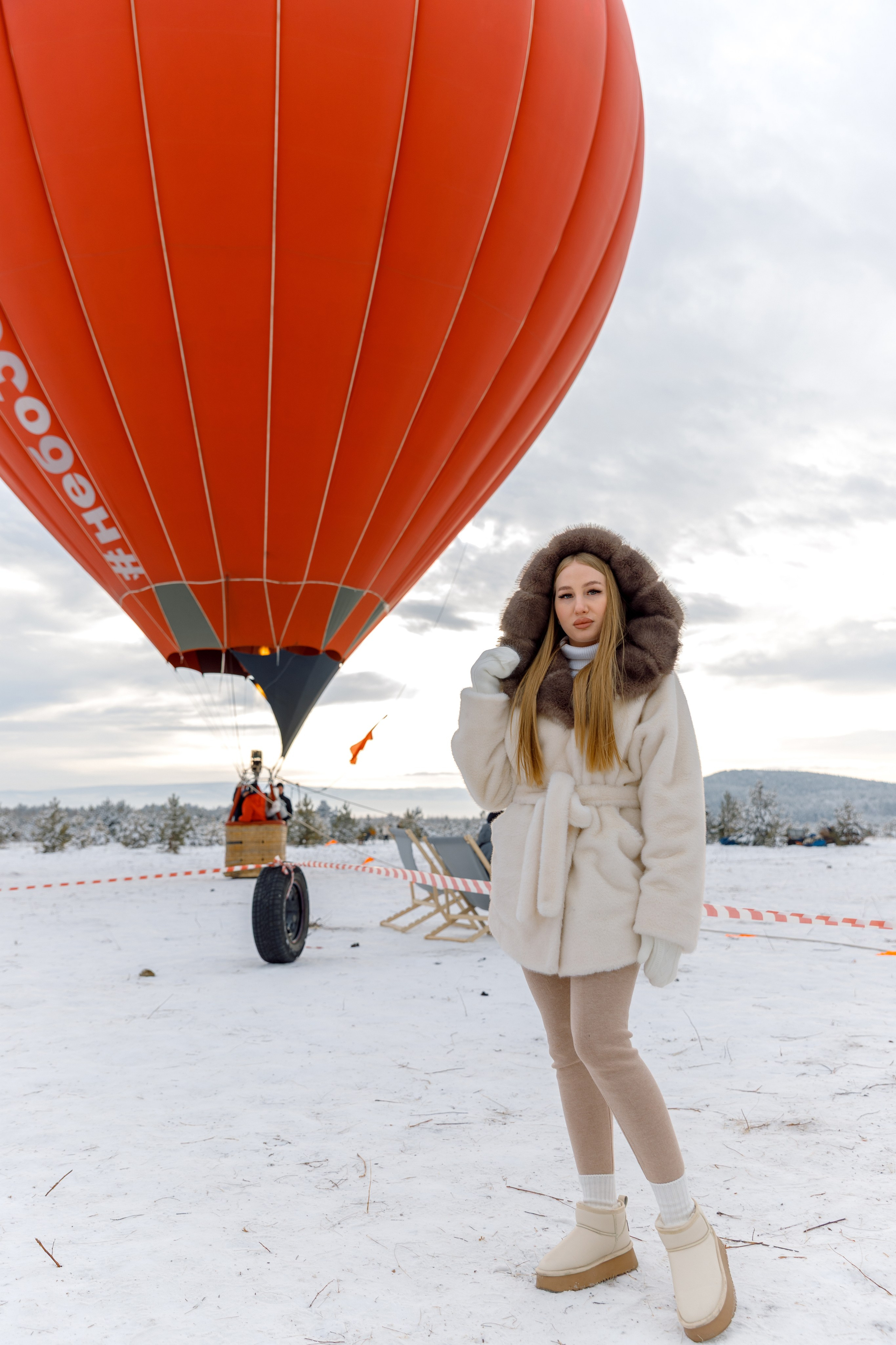 ЯБЛОКИ НА СНЕГУ. Свадебный фотограф Иркутск, репортажный фотограф Иркутск