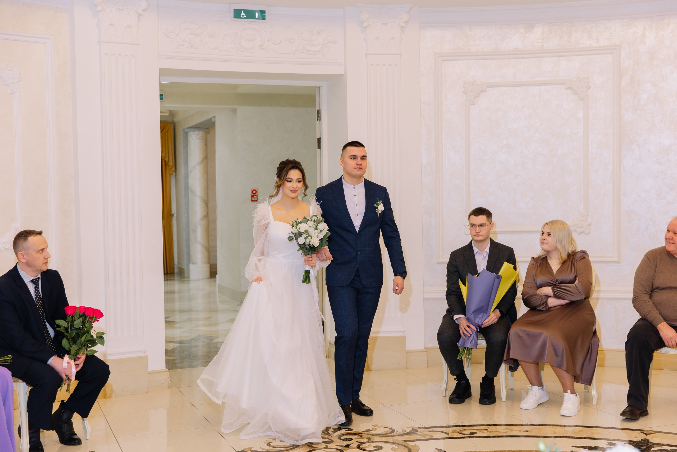 Загс Даниил & Анастасия. Свадебный фотограф в Новосибирске Лидия Александровна