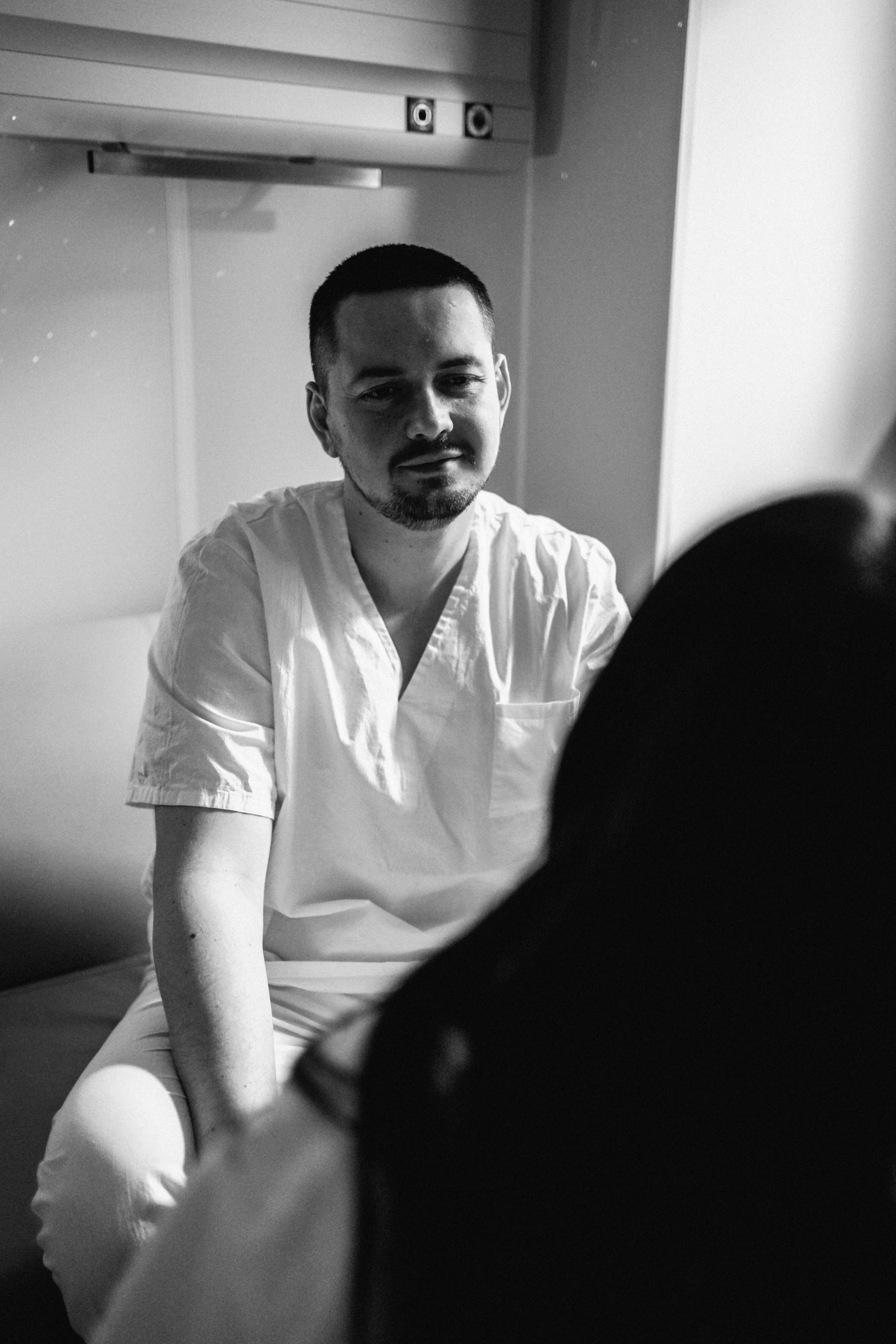 Съемка родов ЧБ. Фотограф и видеограф на роды в Москве Подшивалова Полина