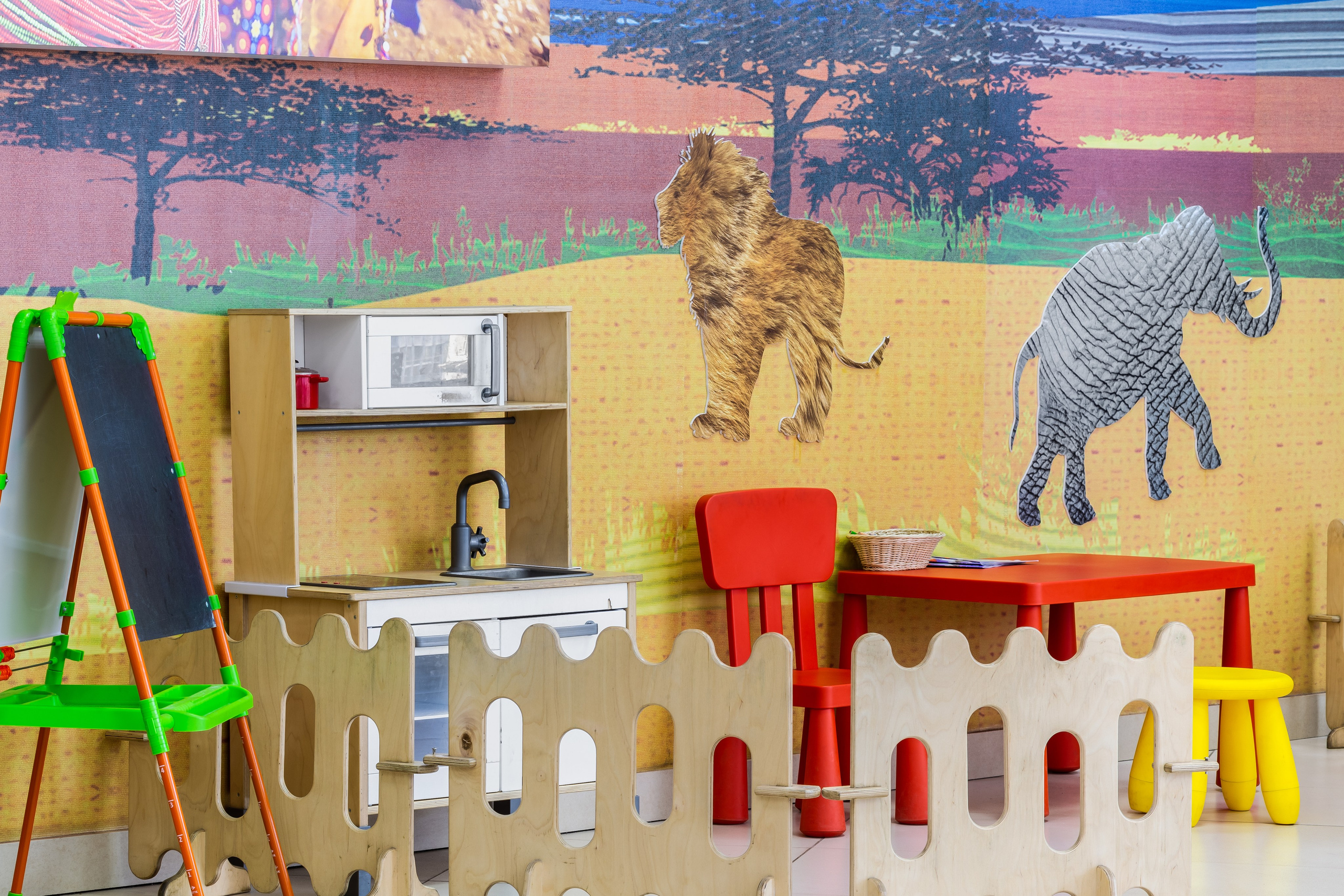 Сеть столовых Съем Слона. Интерьерный фотограф и ретушер в Красноярске Денис Антропов