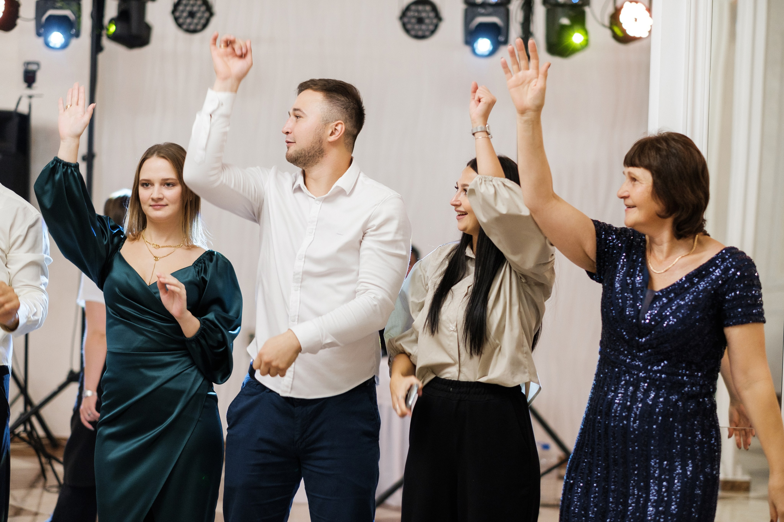 Александр и Лариса. Свадебный фотограф | репортаж | праздники | крещение