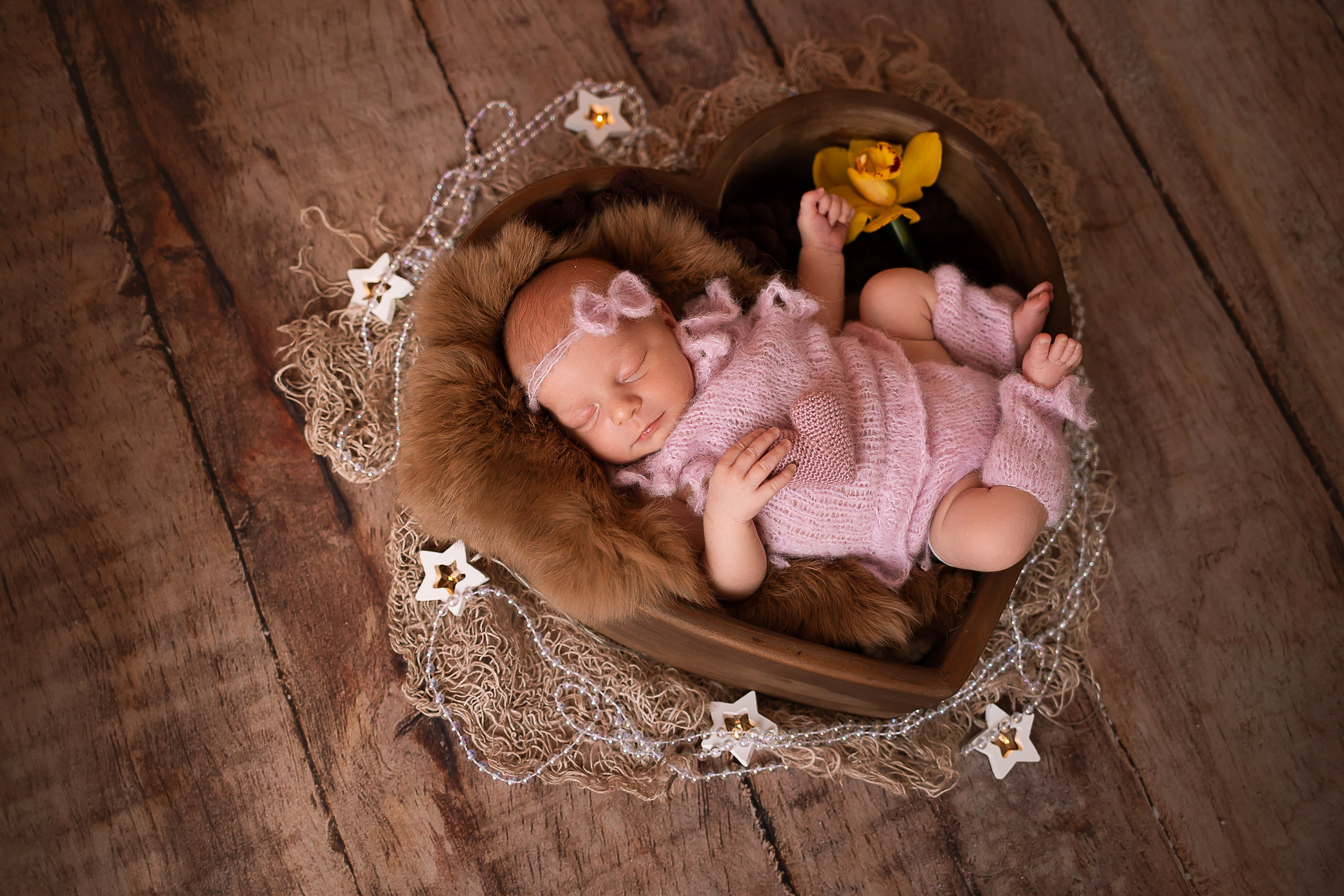 Фотосессия новорожденного. Фотограф новорожденных в Новосибирске