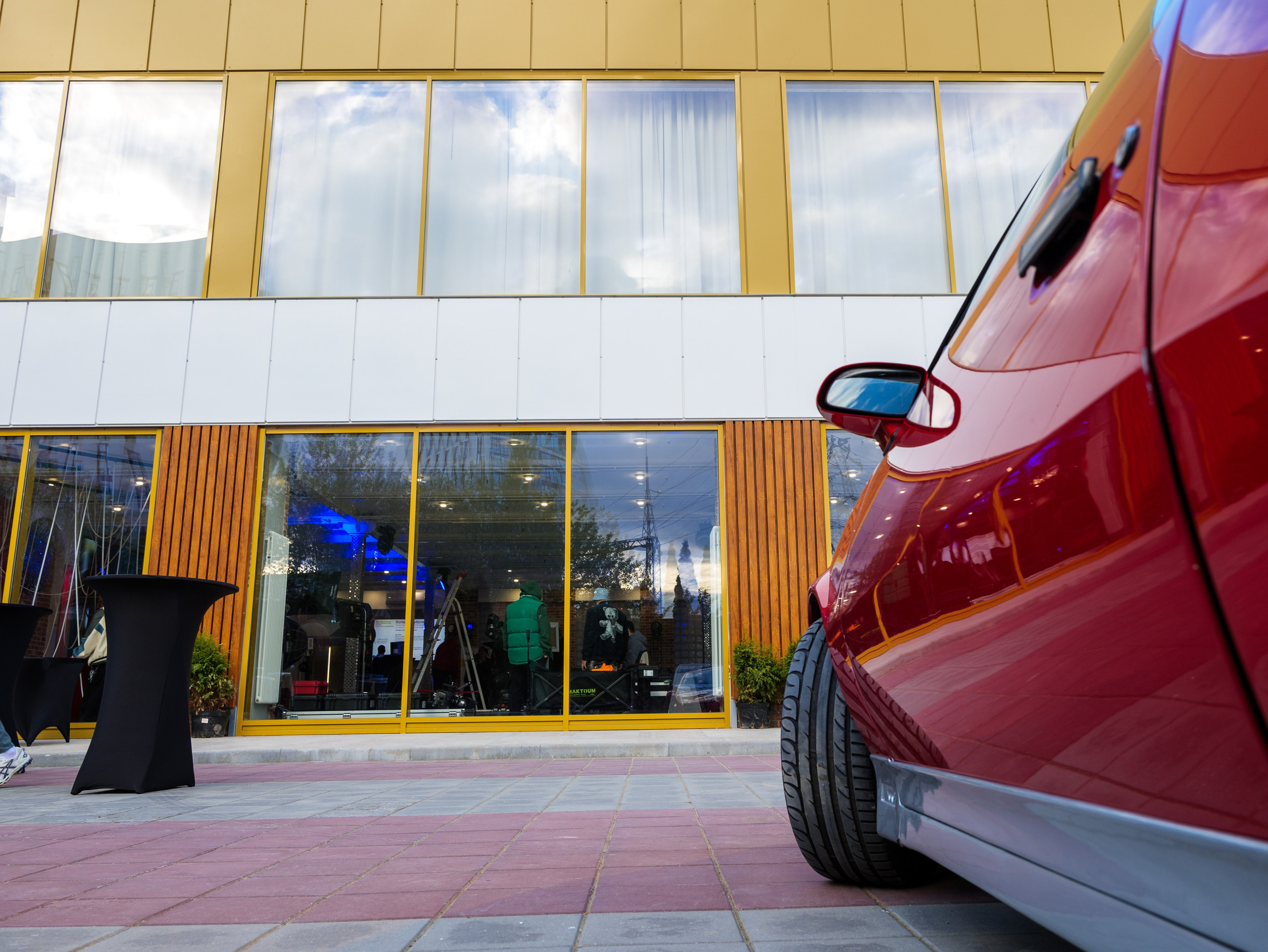 Репортажная съемка, мероприятия. Фотограф и видеограф в Москве Александр Вандышев