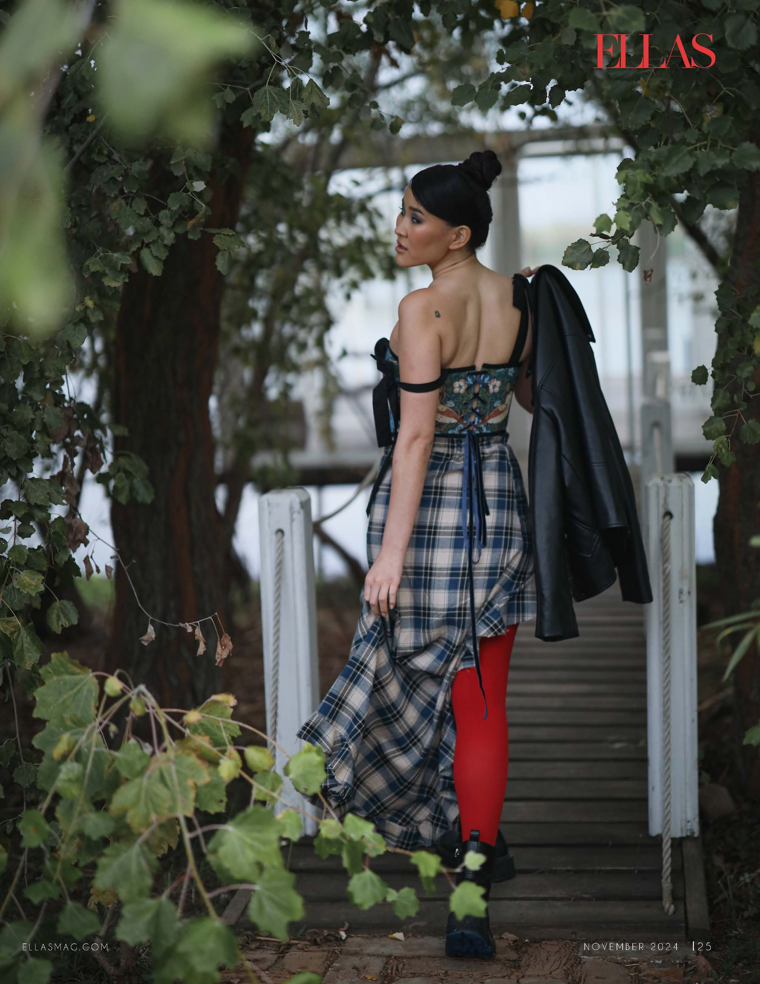 ELLAS MAGAZINE ELLAS. NOVEMBER 2024. Свадебный и семейный фотограф в Абхазии Жанна Соснина