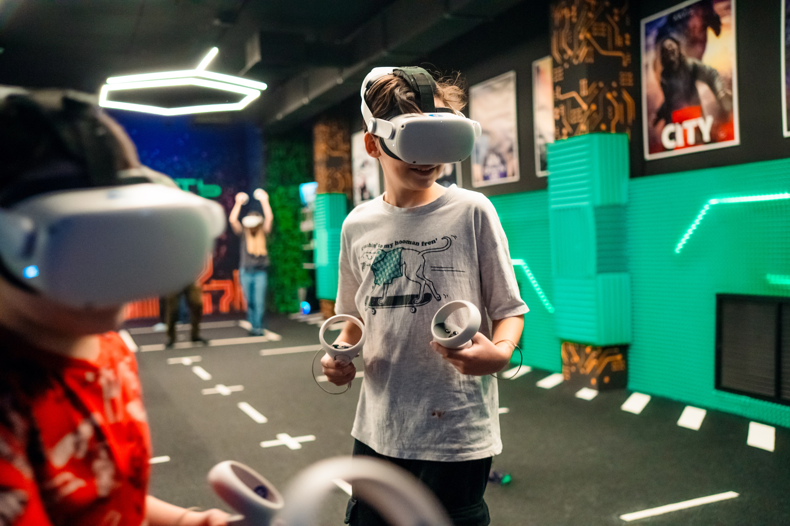 VR (November-December 2024). Felixtones