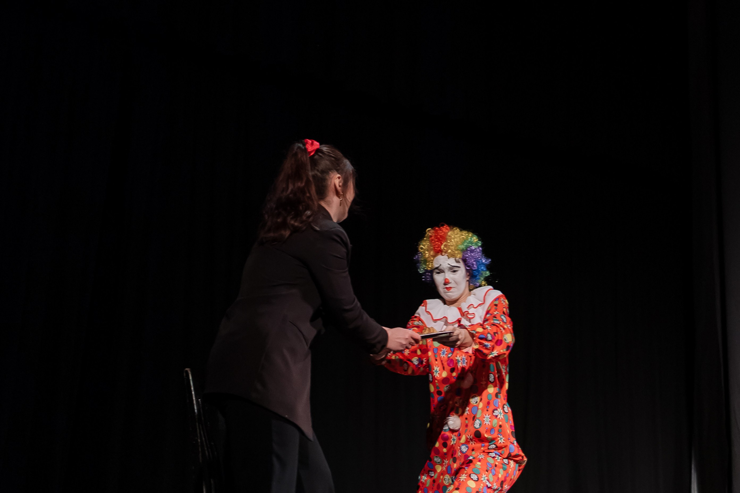 Спектакль. Свадебный фотограф