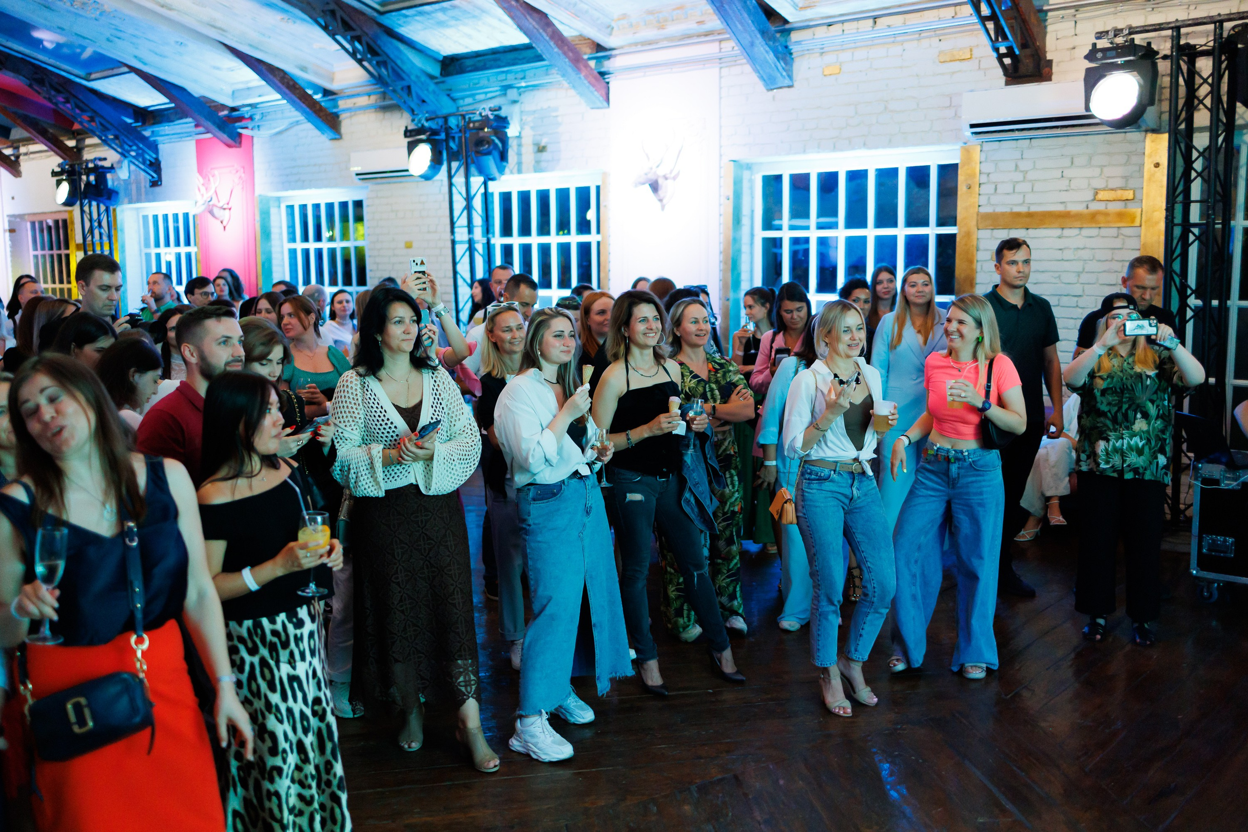 EVEREST VIBE good vibes only 16.08.2023. EVEREST PHOTO REPORT