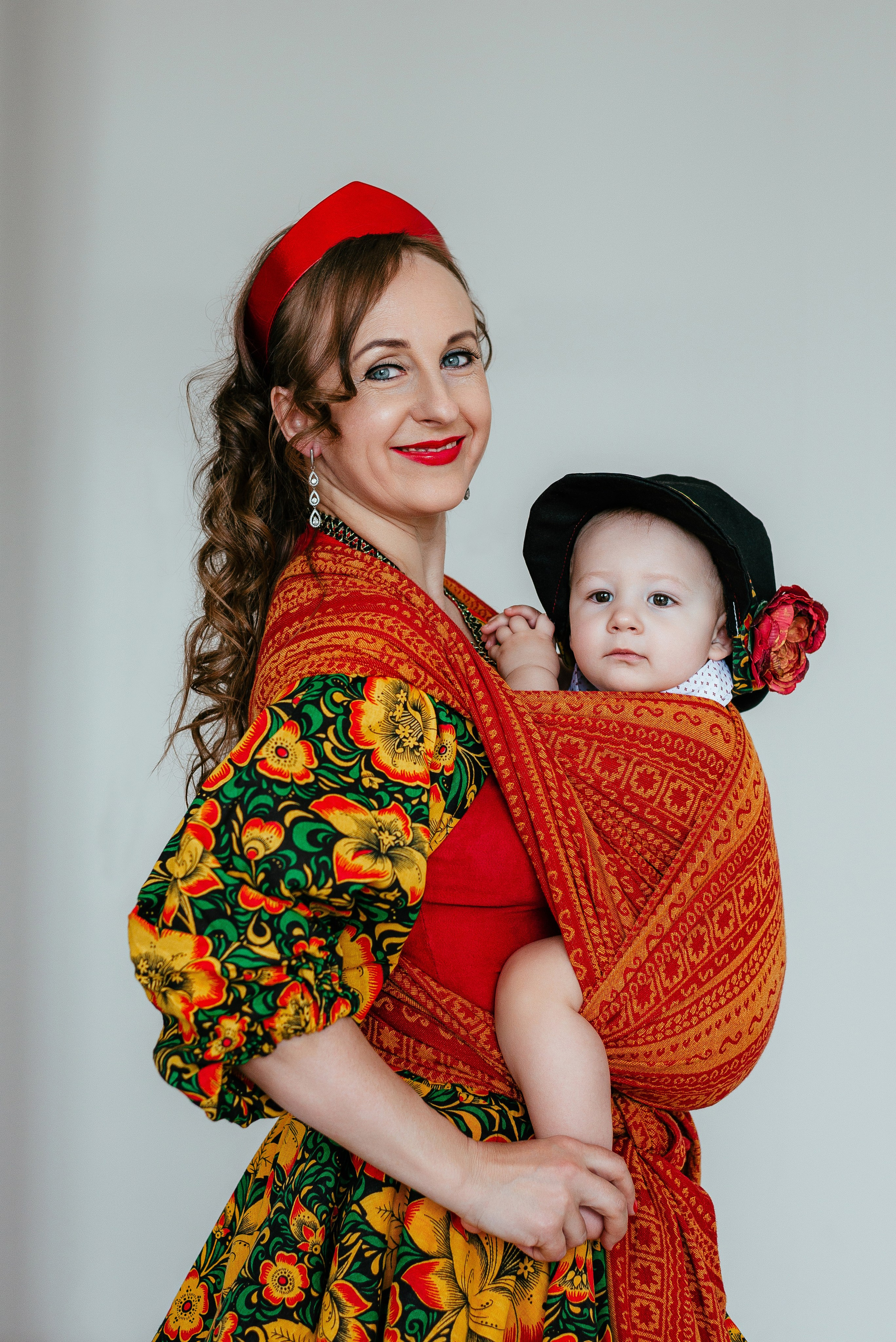 Слингомама Иваново 2025. Семейный и детский фотограф Иваново Ксения Азаренкова