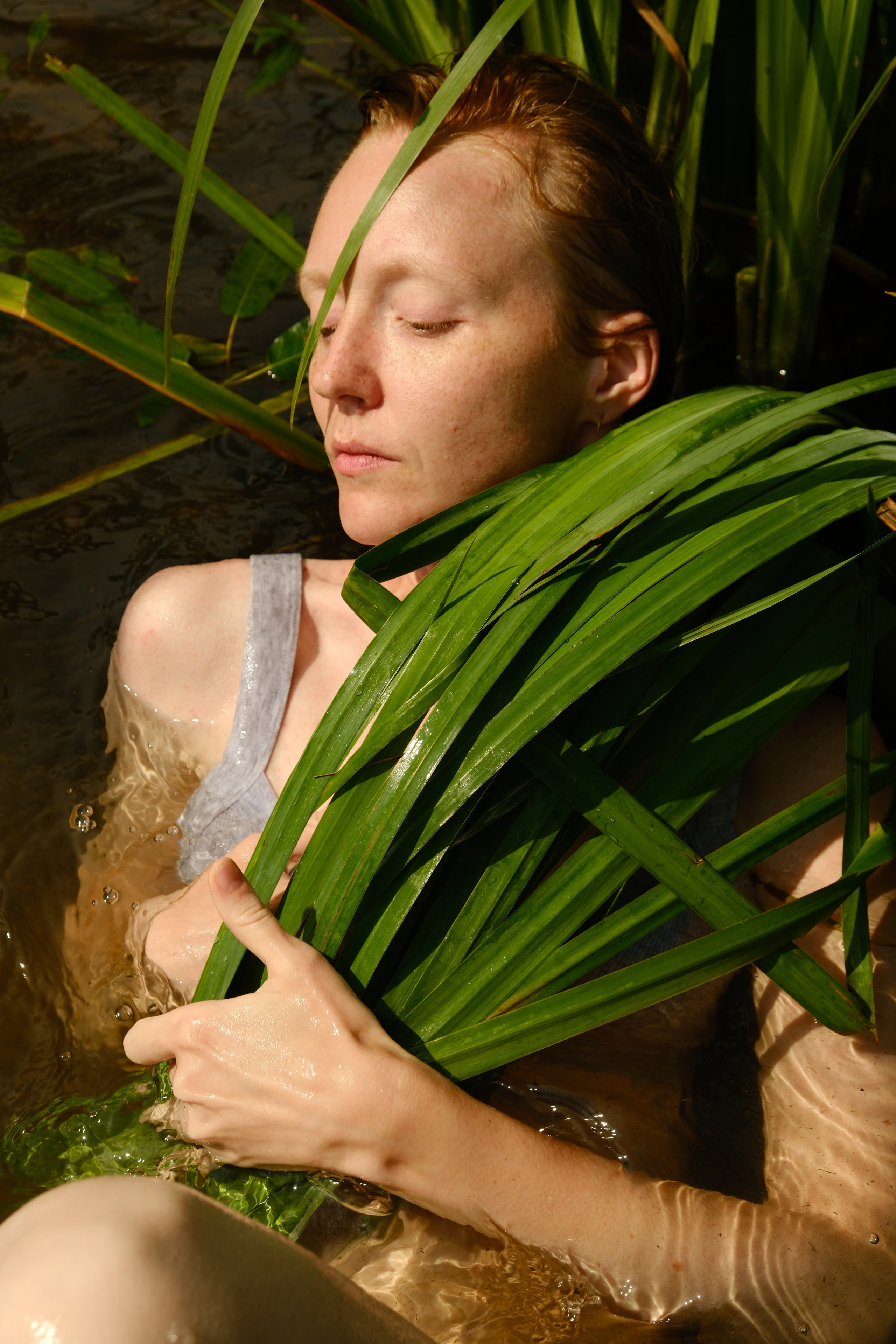 Серия портретных снимков из проекта «Обыденность». Проектный фотограф Шабело Елена