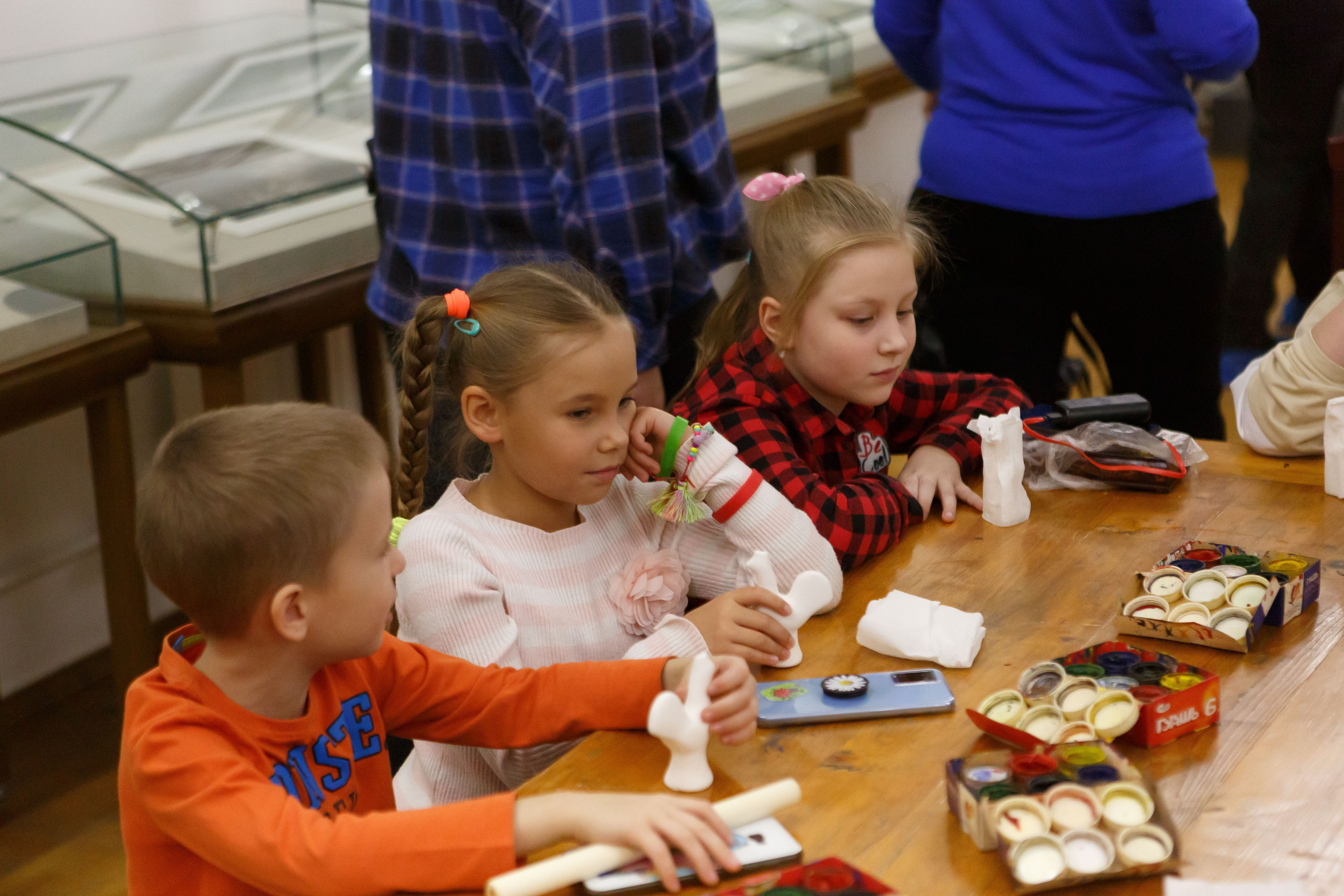 Экскурсия в Серпуховский историко-художественный музей. Выпускные альбомы и школьный фотограф в Подольске, Троицке, Щербинке, Москве и Московской области