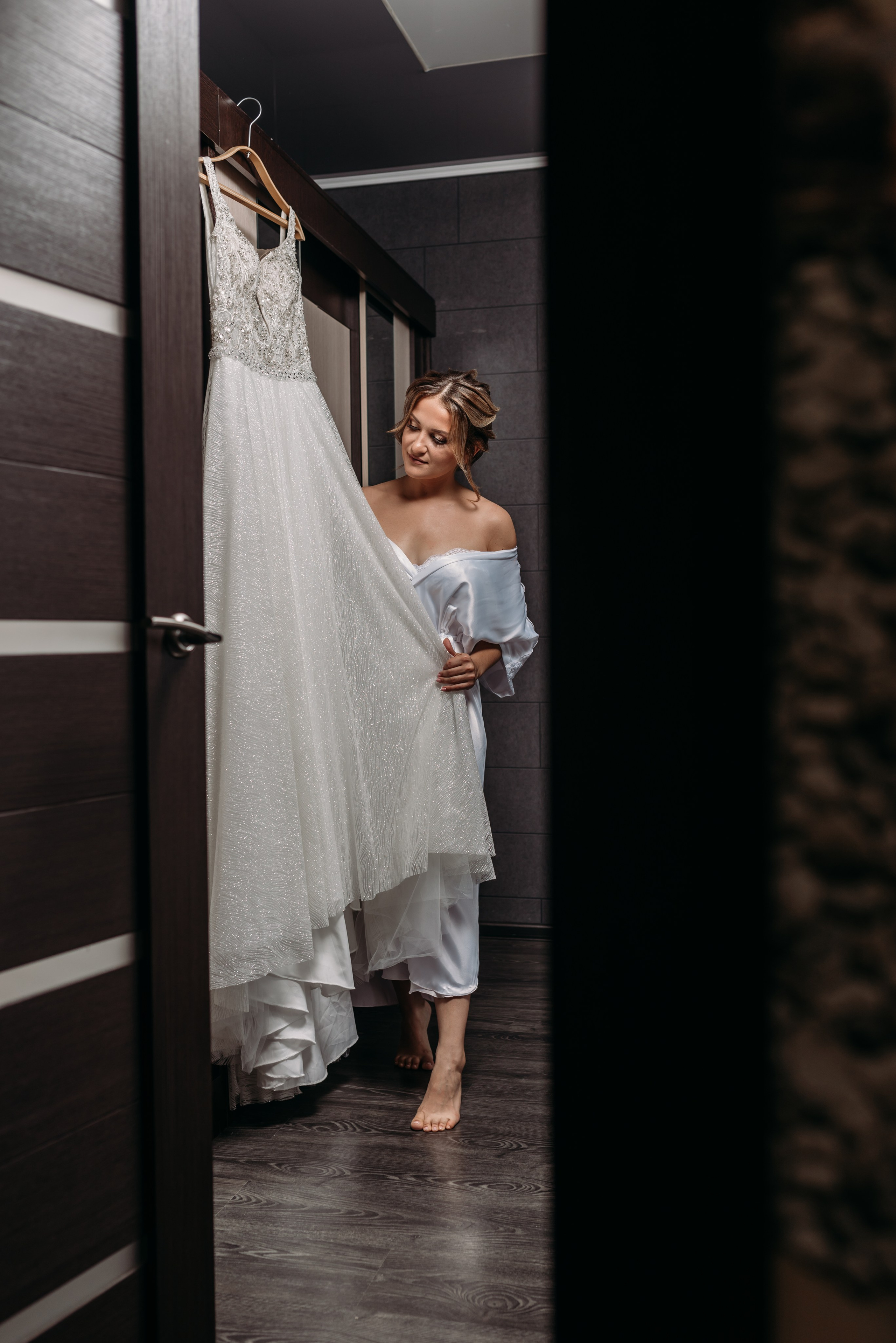 Сборы невесты. Свадебная съёмка в Москве