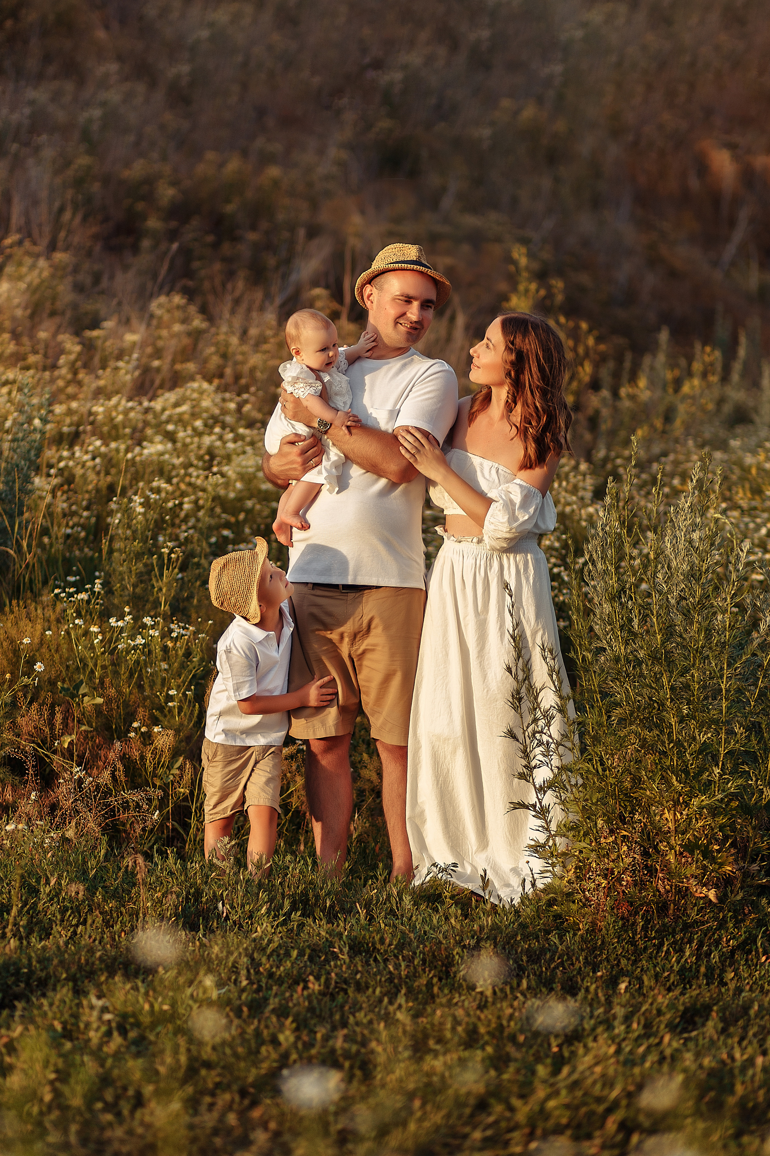 Семейная фотосессия на природе. Главная
