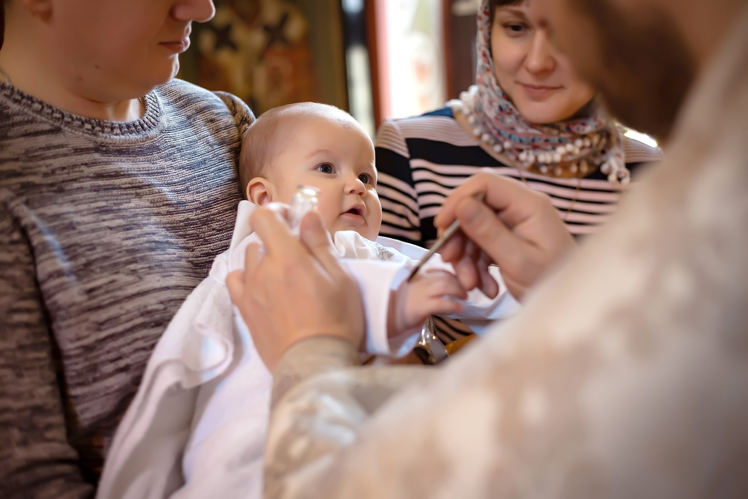 фотосъемка крещения ребенка