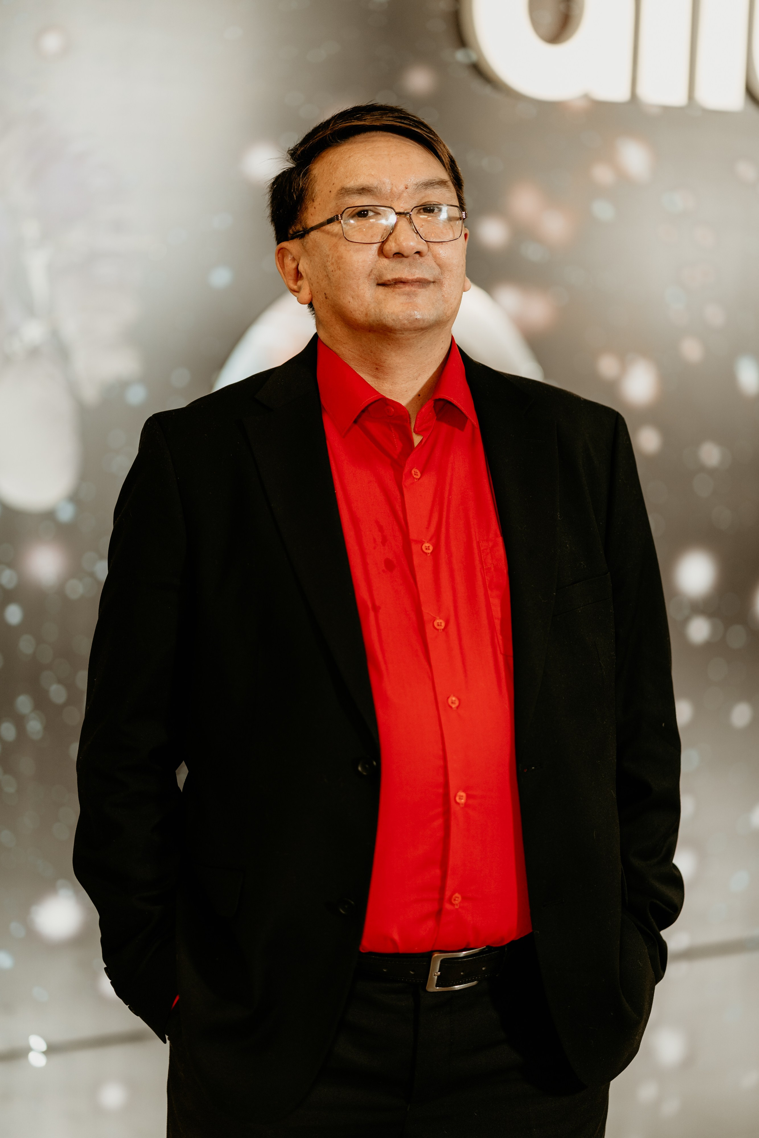 Корпоратив Allure 2023. Репортажный фотограф в Астане — Диана Калтаева, портретный фотограф