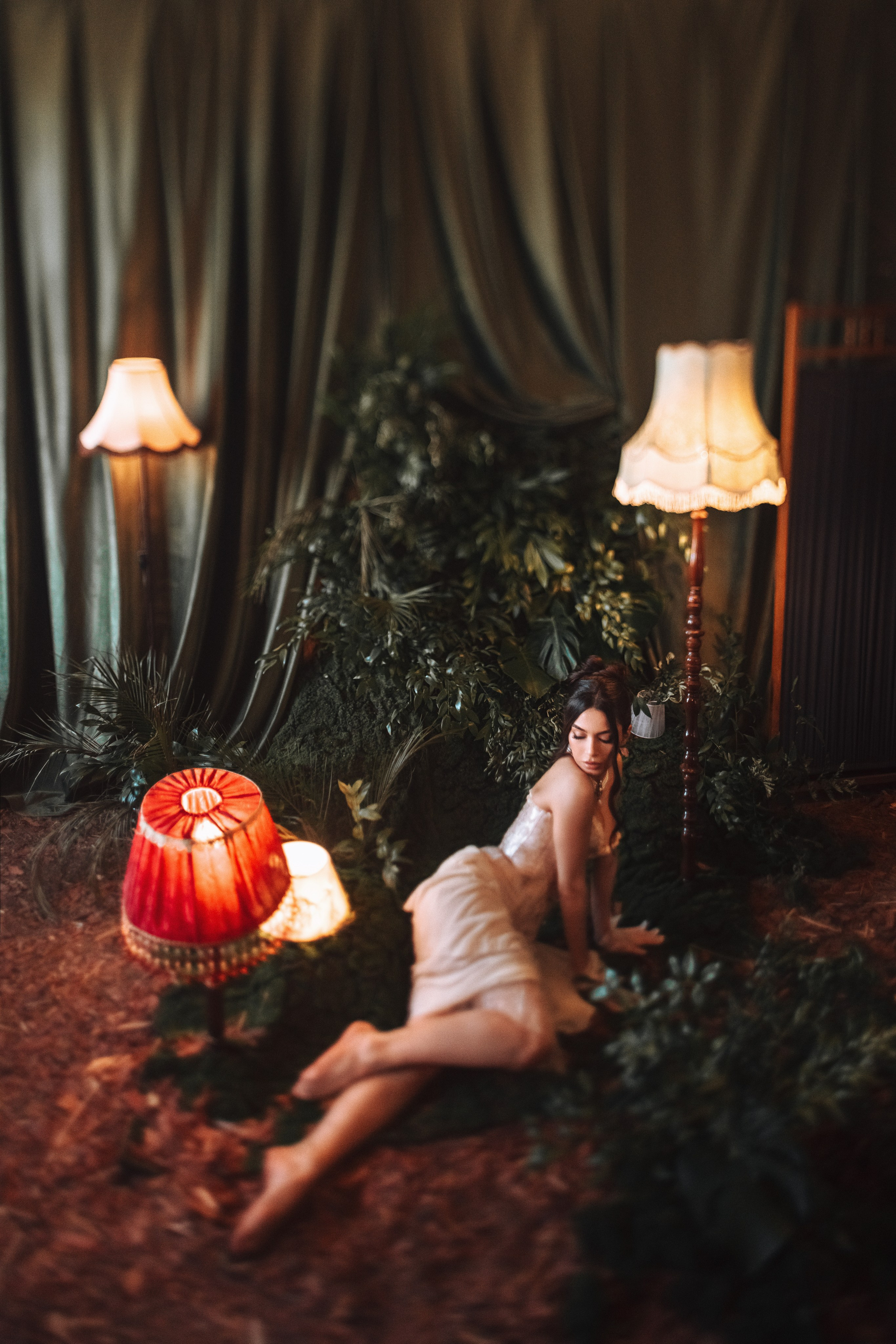 Женский портрет (в интерьере). Свадебный и портретный фотограф в Симферополе и Крыму