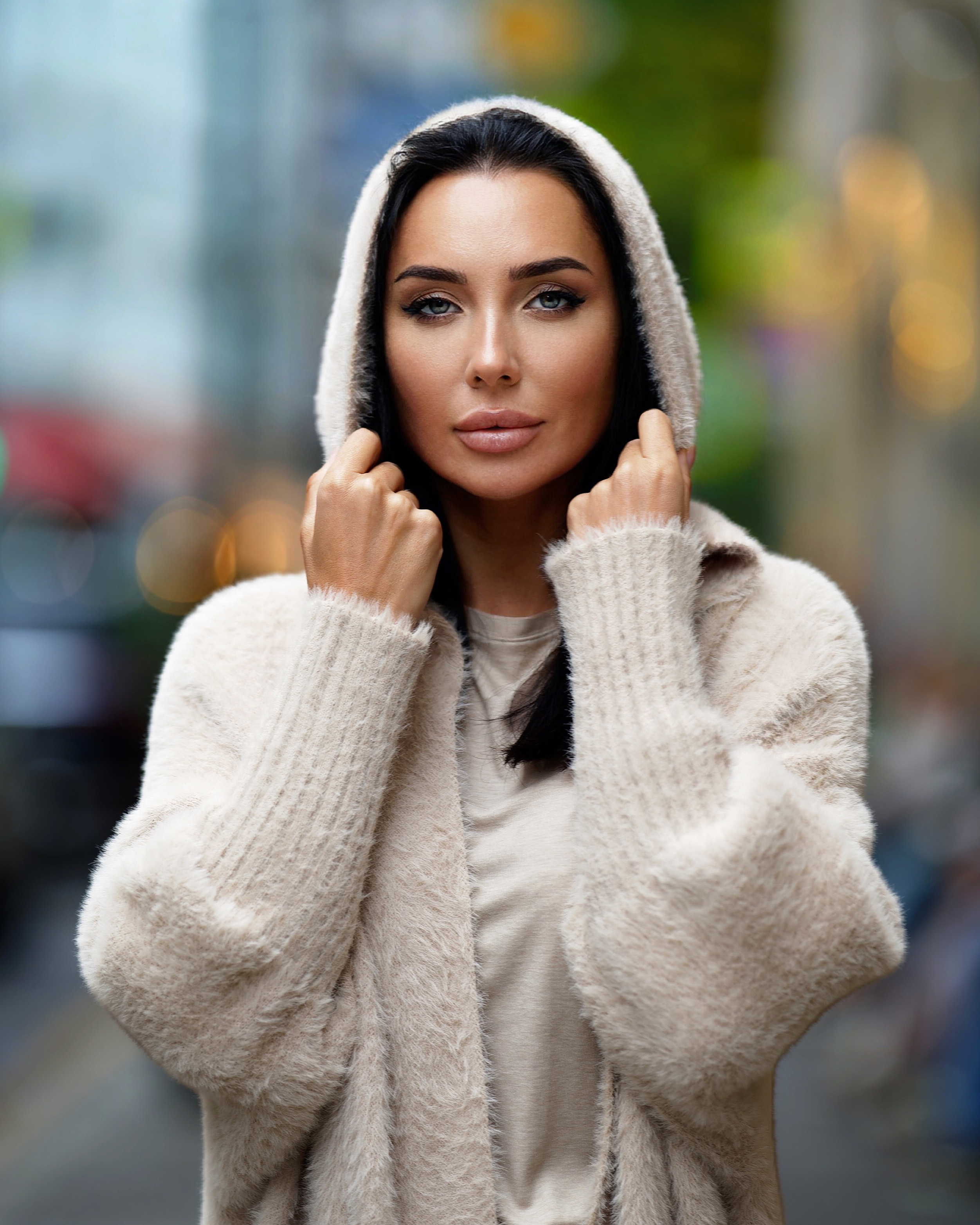 Девушки на Патриках 5. Фотограф в Москве Сергей Чурносов