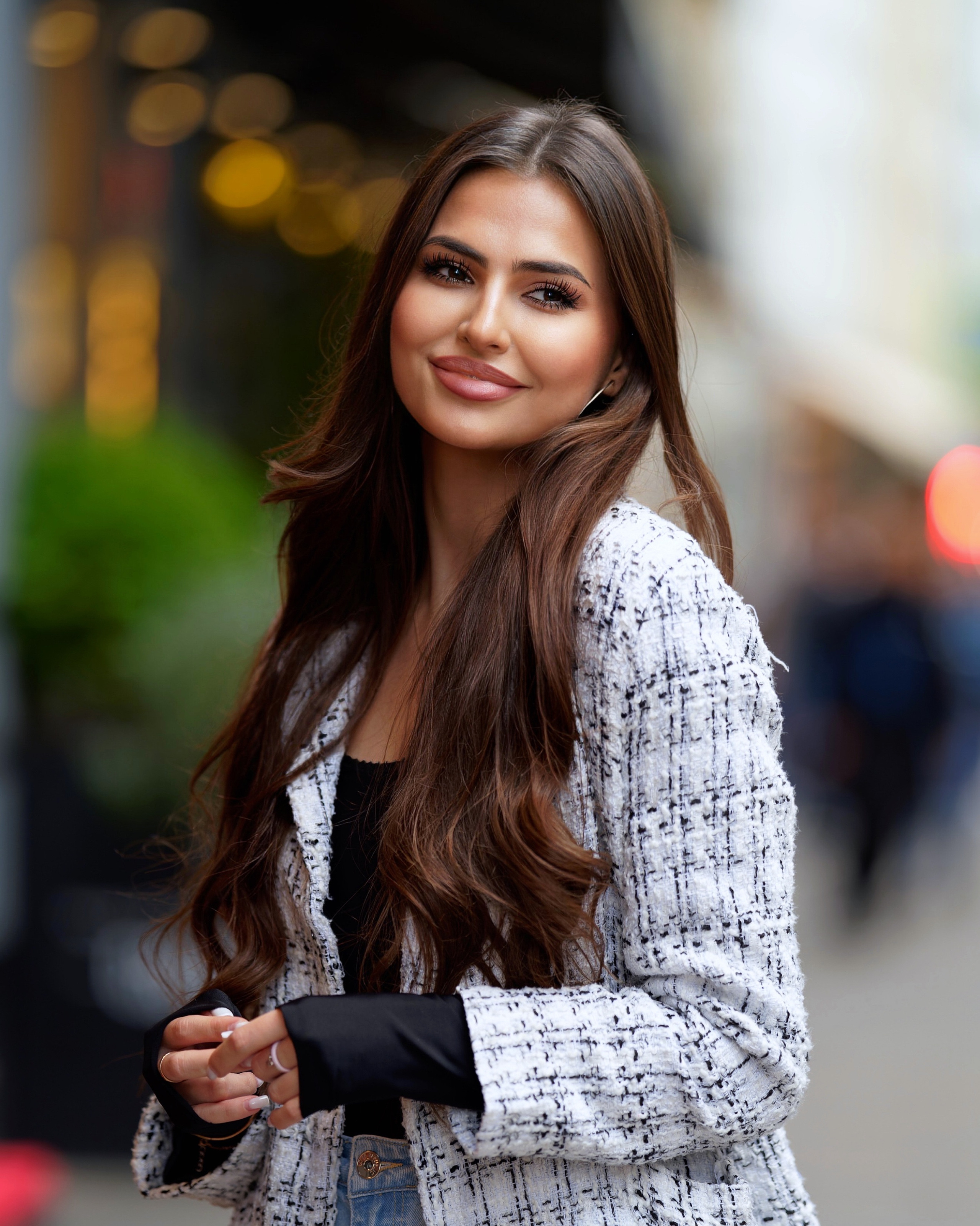 Девушки на Патриках 5. Фотограф в Москве Сергей Чурносов