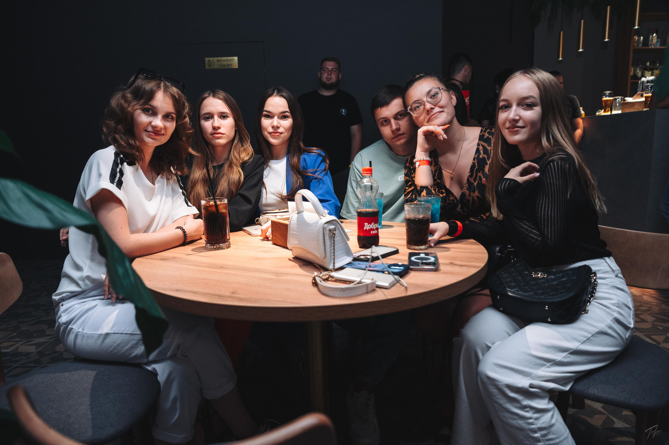 SANDRO. RESTO-BAR. Производство фото и видео