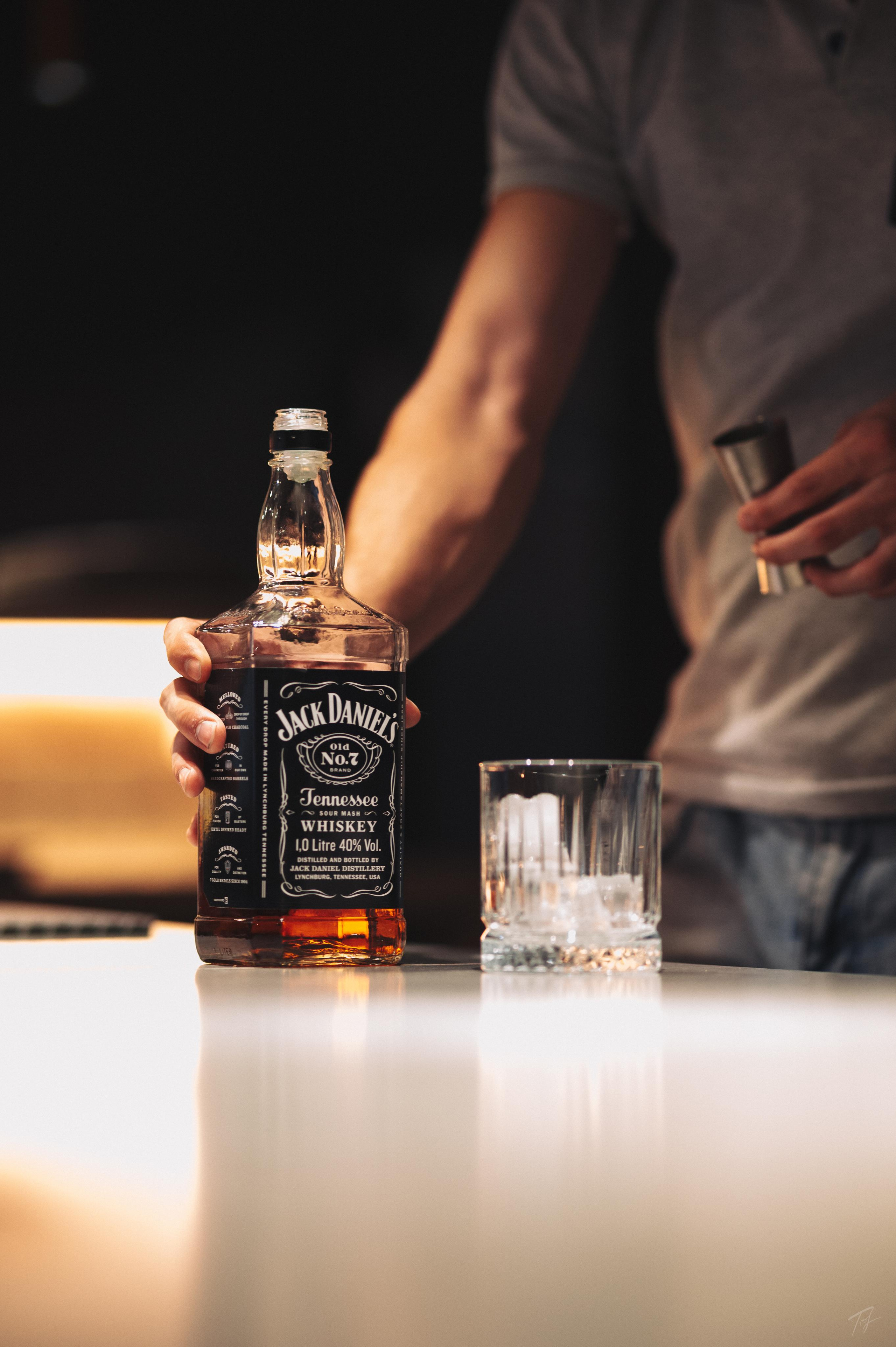 SANDRO. RESTO-BAR. Производство фото и видео