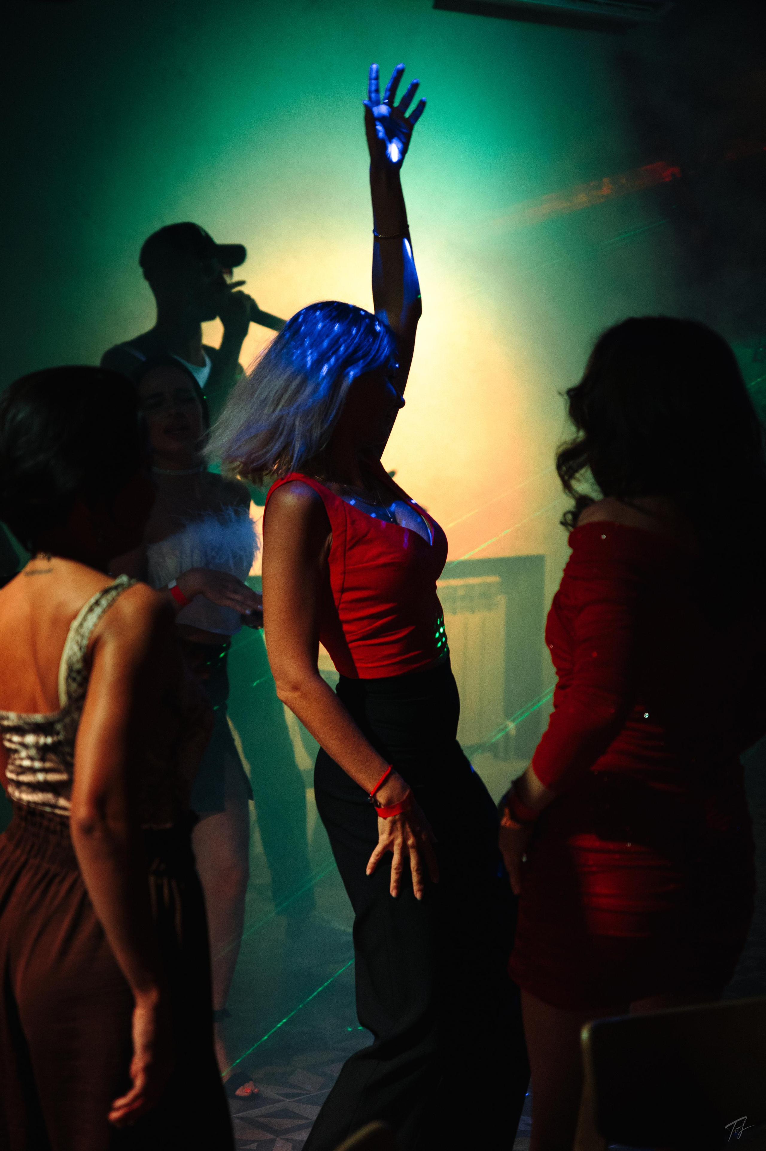 SANDRO. RESTO-BAR. Производство фото и видео