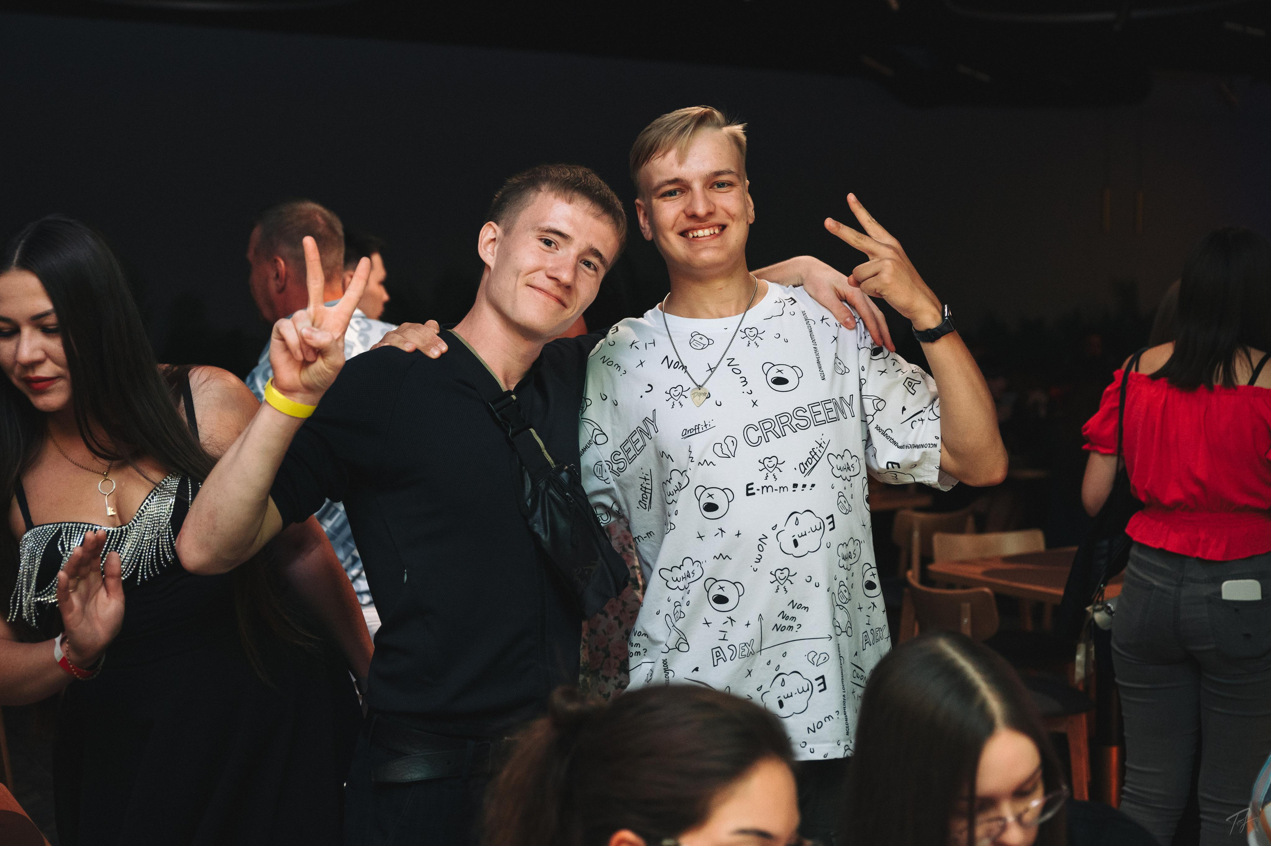 SANDRO. RESTO-BAR. Производство фото и видео