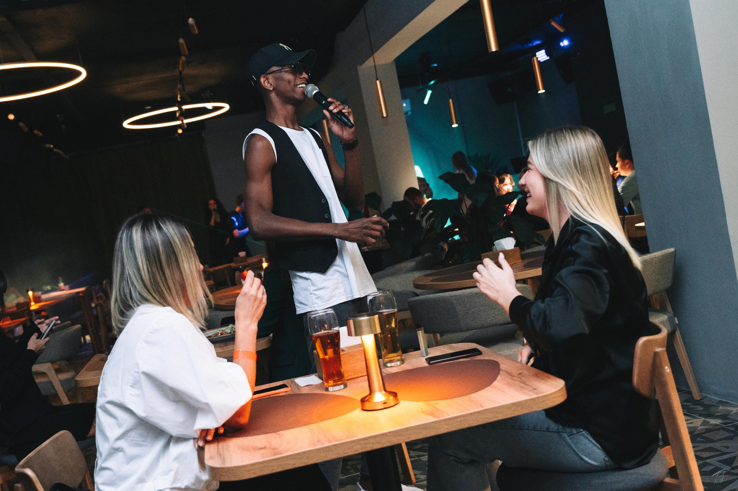 SANDRO. RESTO-BAR. Производство фото и видео