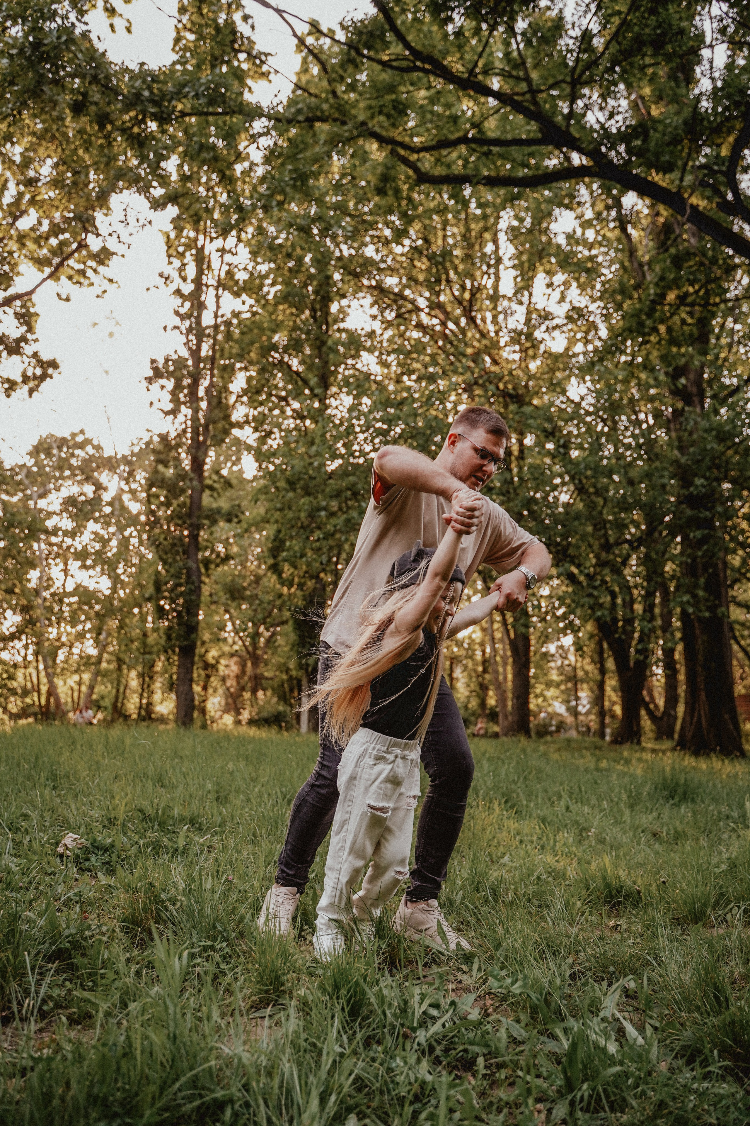Семейная фотосессия со скейтом и самокатом. Семейный и женский фотограф в Краснодаре Анастасия Приймак