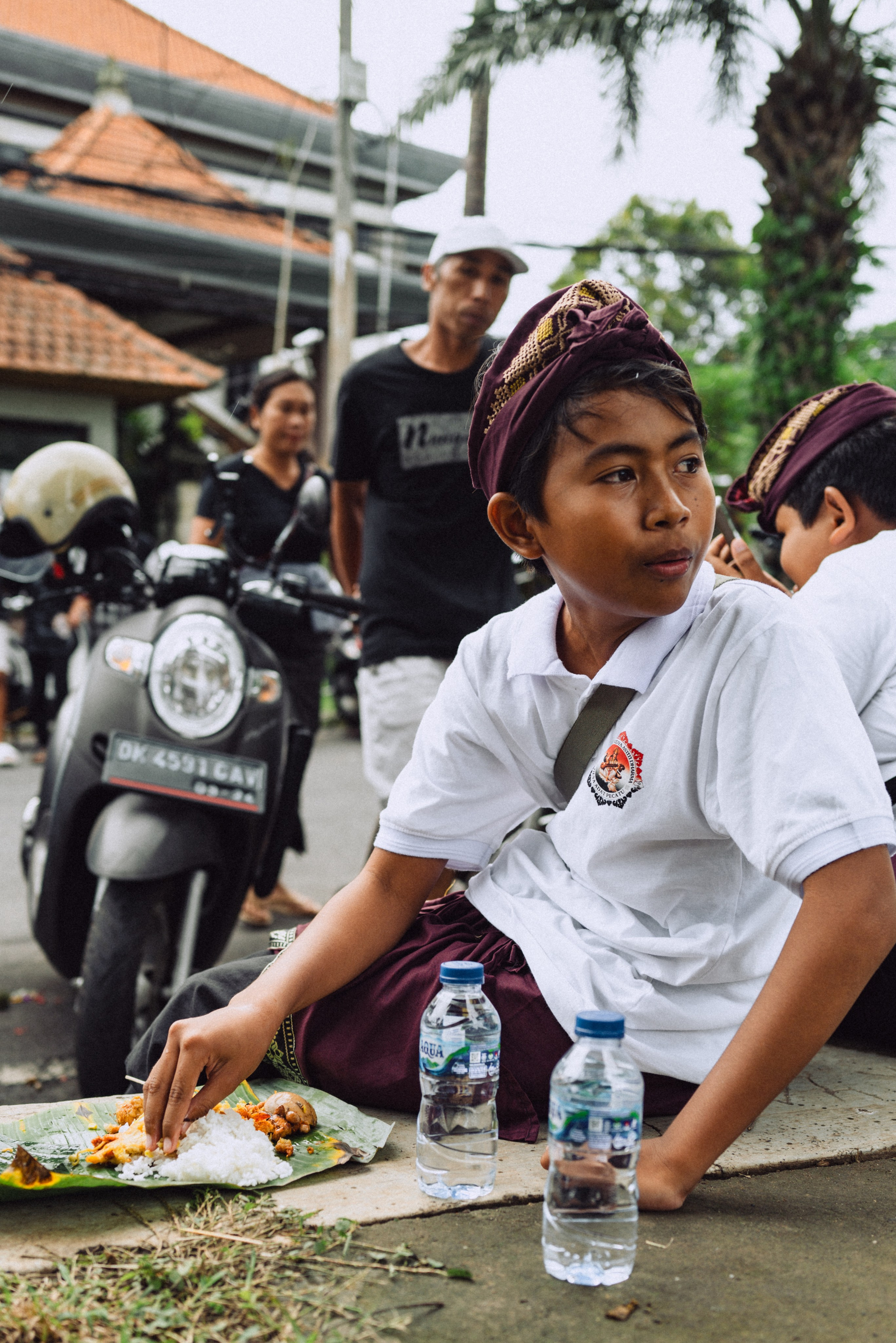Street. Если ты на Земле — звони