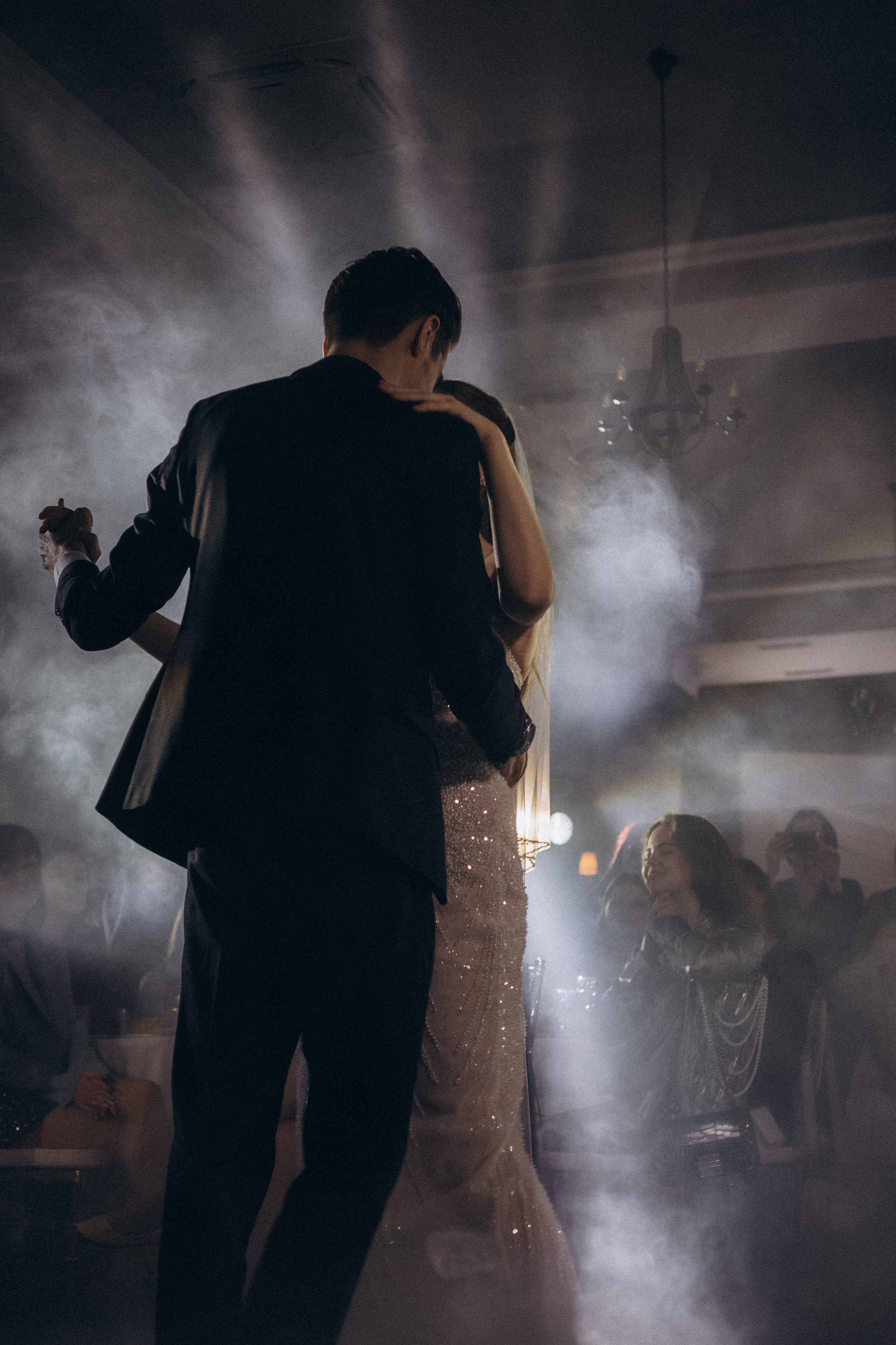 СВАДЕБНАЯ СЬЕМКА СБОРОВ В ОТЕЛЕ И ВЫЕЗД НА ЦЕРЕМОНИЮ (СНЯТО В СИБИРЕ В НИЖНЕВАРТОВСКЕ). Профессиональный фотограф, Санкт-Петербург — Виктория Богомолова