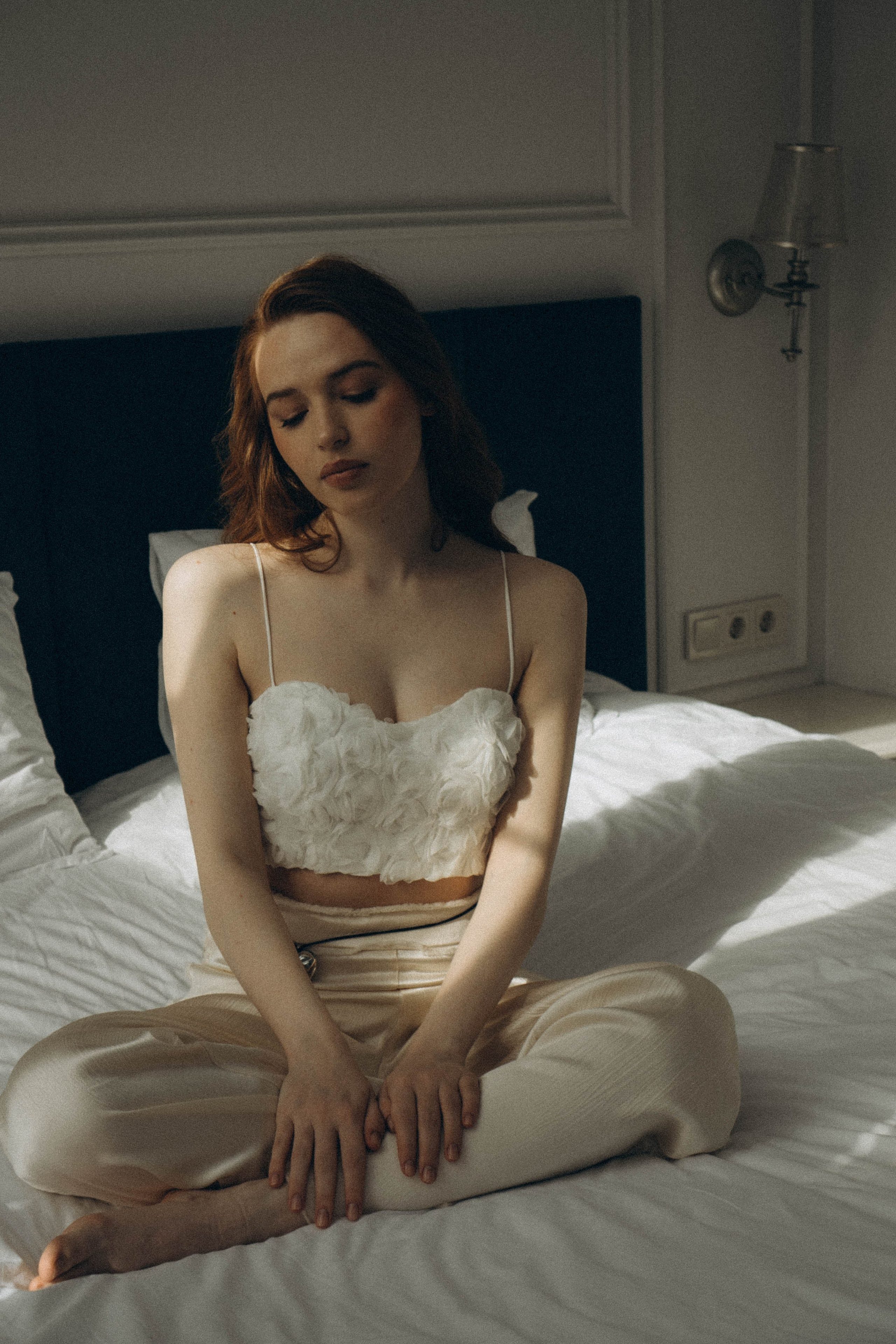 СВАДЕБНАЯ СЬЕМКА В ОТЕЛЕ. СБОРЫ ЖЕНИХА И НЕВЕСТЫ И ТАКЖЕ ТОР И ПОДГОТОВКА К ПРОГУЛКЕ. Профессиональный фотограф, Санкт-Петербург — Виктория Богомолова