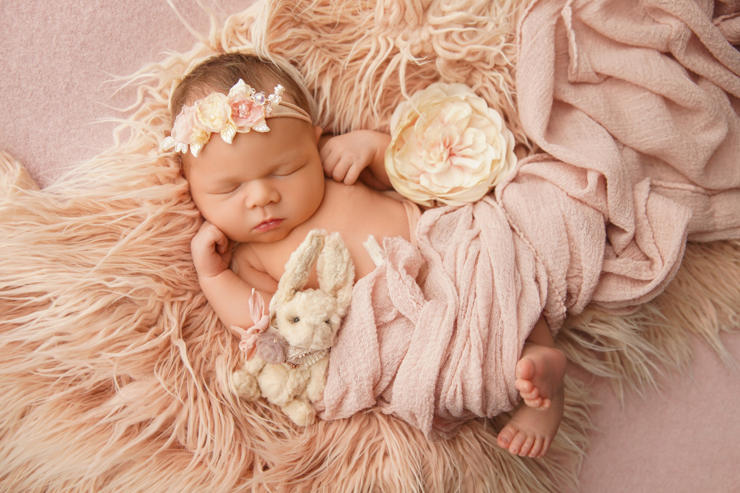 Девочки. Фотограф новорожденных. Семейный и детский фотограф в городе Сургуте