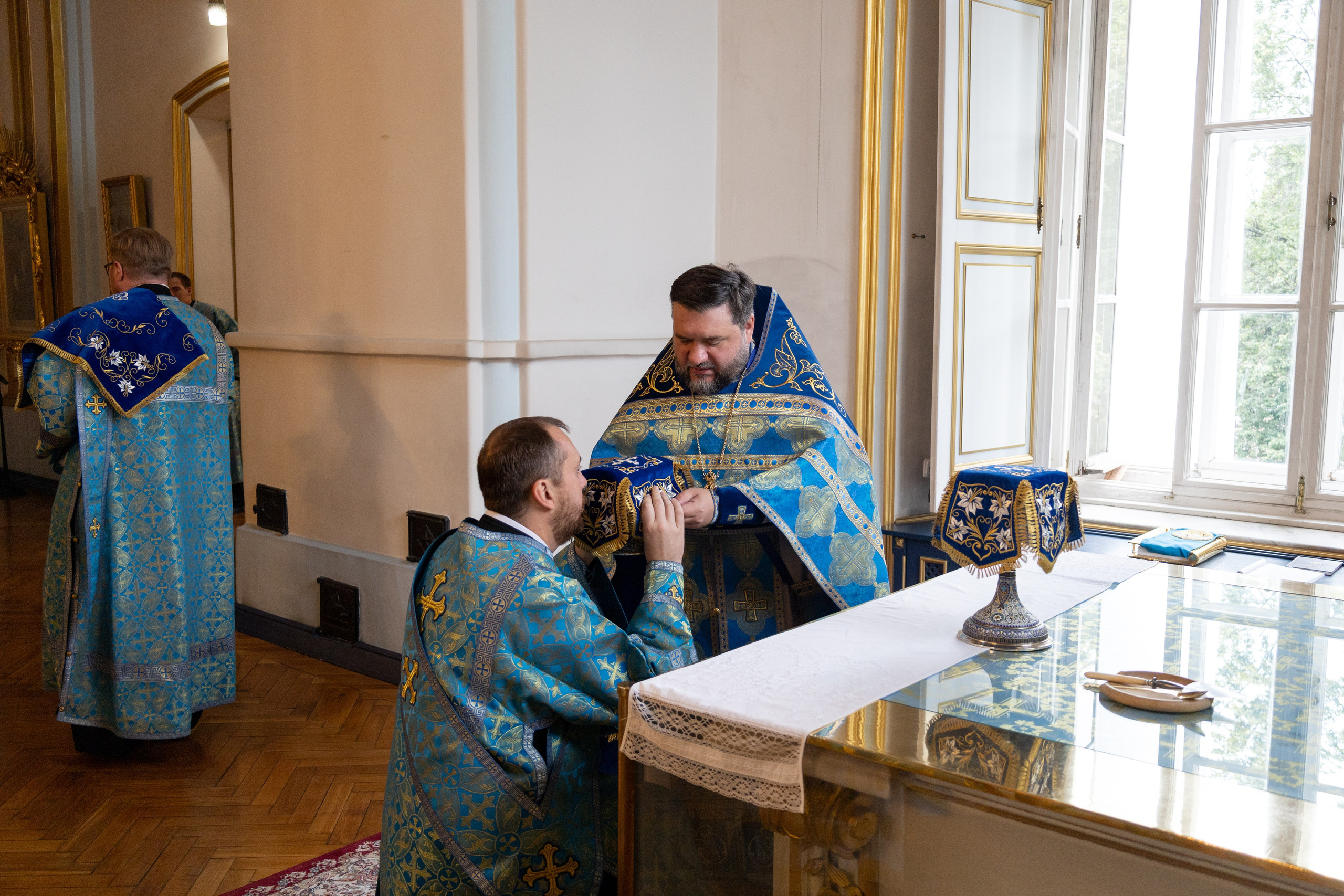 НЕДЕЛЯ 12-Я ПО ПЯТИДЕСЯТНИЦЕ, ПОПРАЗДНСТВО УСПЕНИЯ ПРЕСВЯТОЙ БОГОРОДИЦЫ. НИКОЛО-БОГОЯВЛЕНСКИЙ МОРСКОЙ СОБОР