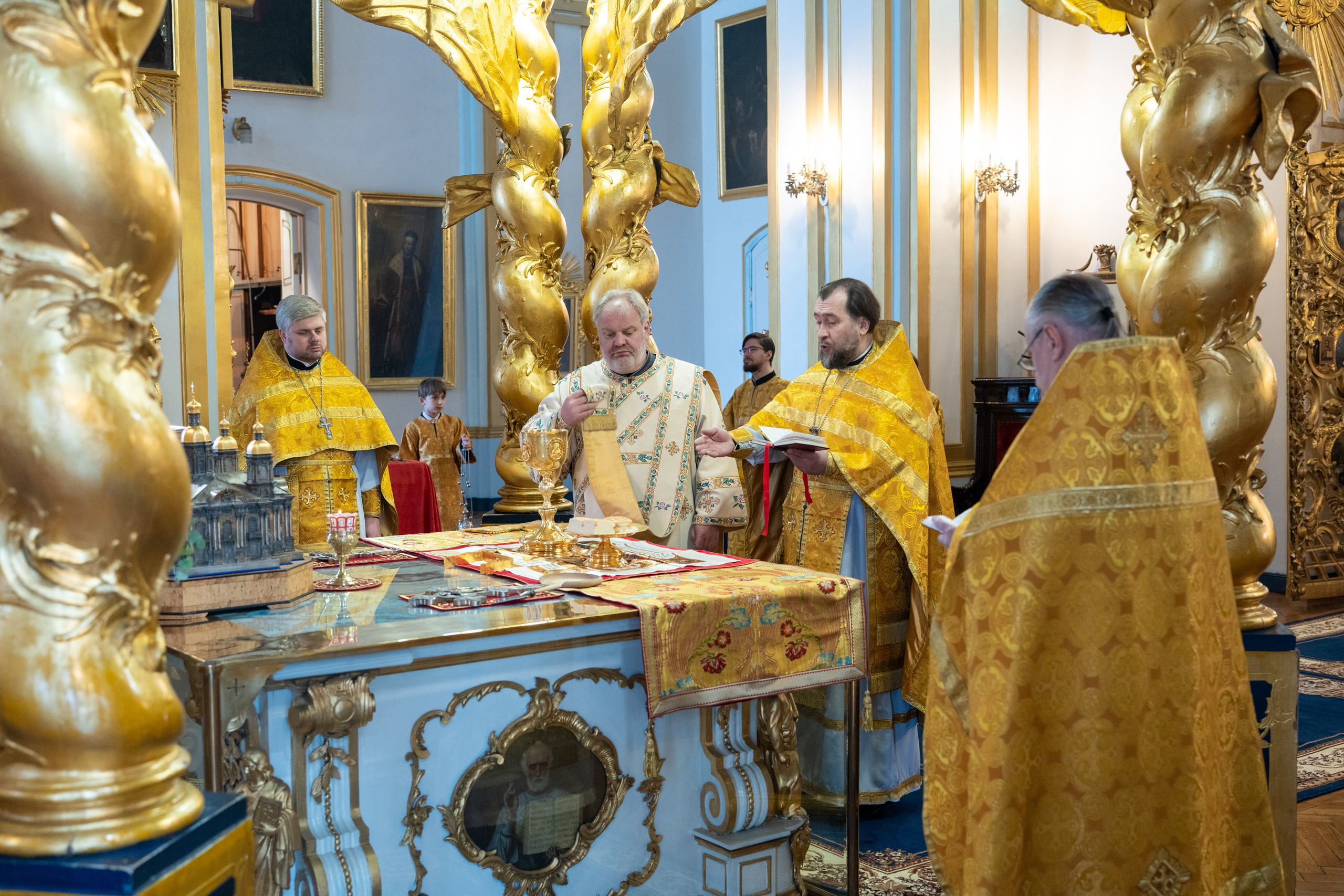 Неделя сыропустная. Воспоминание Адамова изгнания. Прощеное воскресенье. Заговенье на Великий пост. НИКОЛО-БОГОЯВЛЕНСКИЙ МОРСКОЙ СОБОР